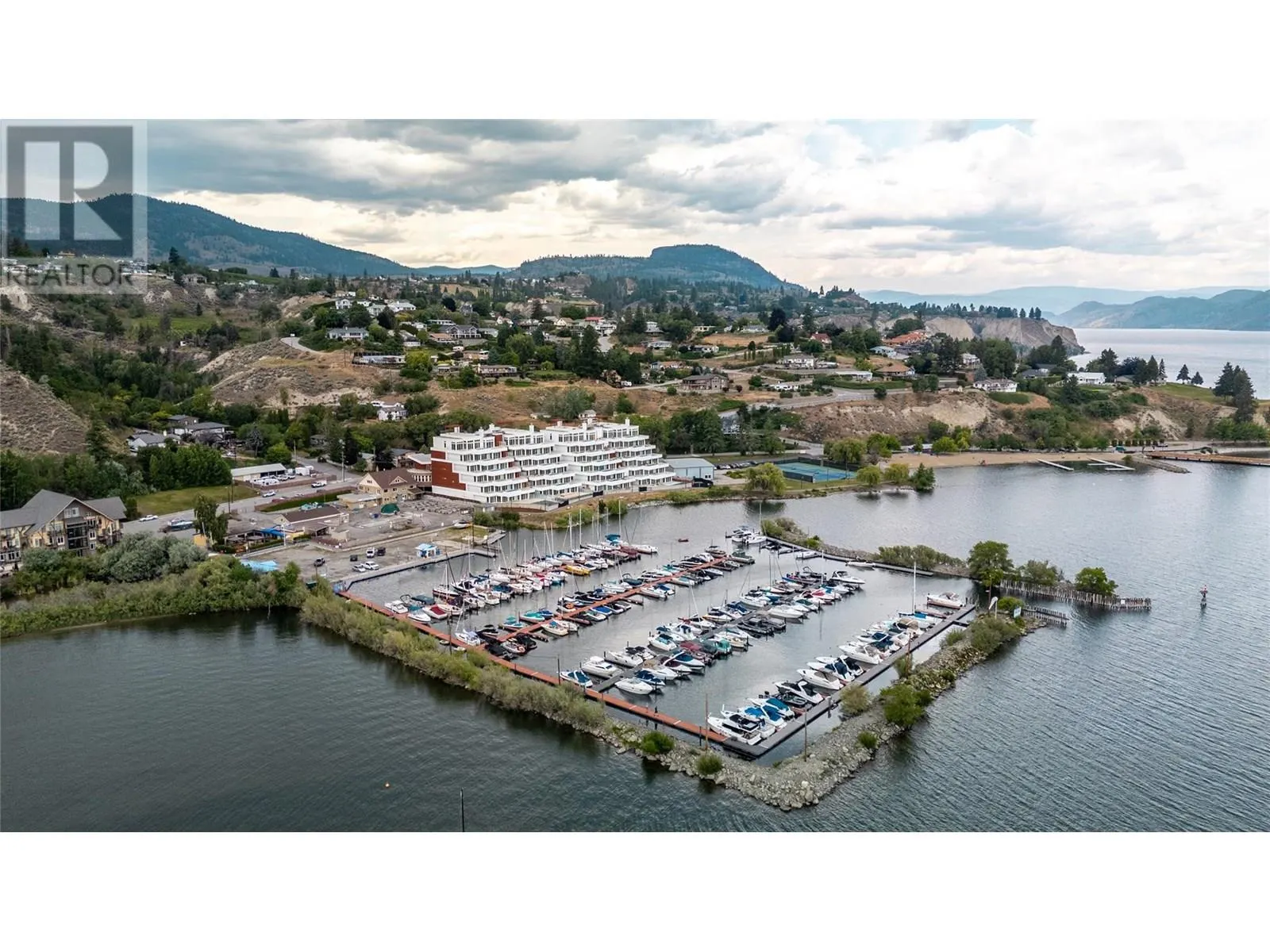 13419 Lakeshore Drive S Unit# 201