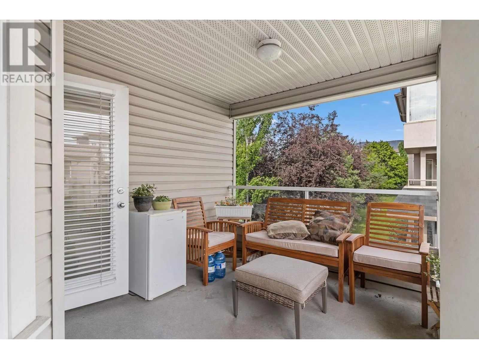 515 Houghton Road Unit# 311