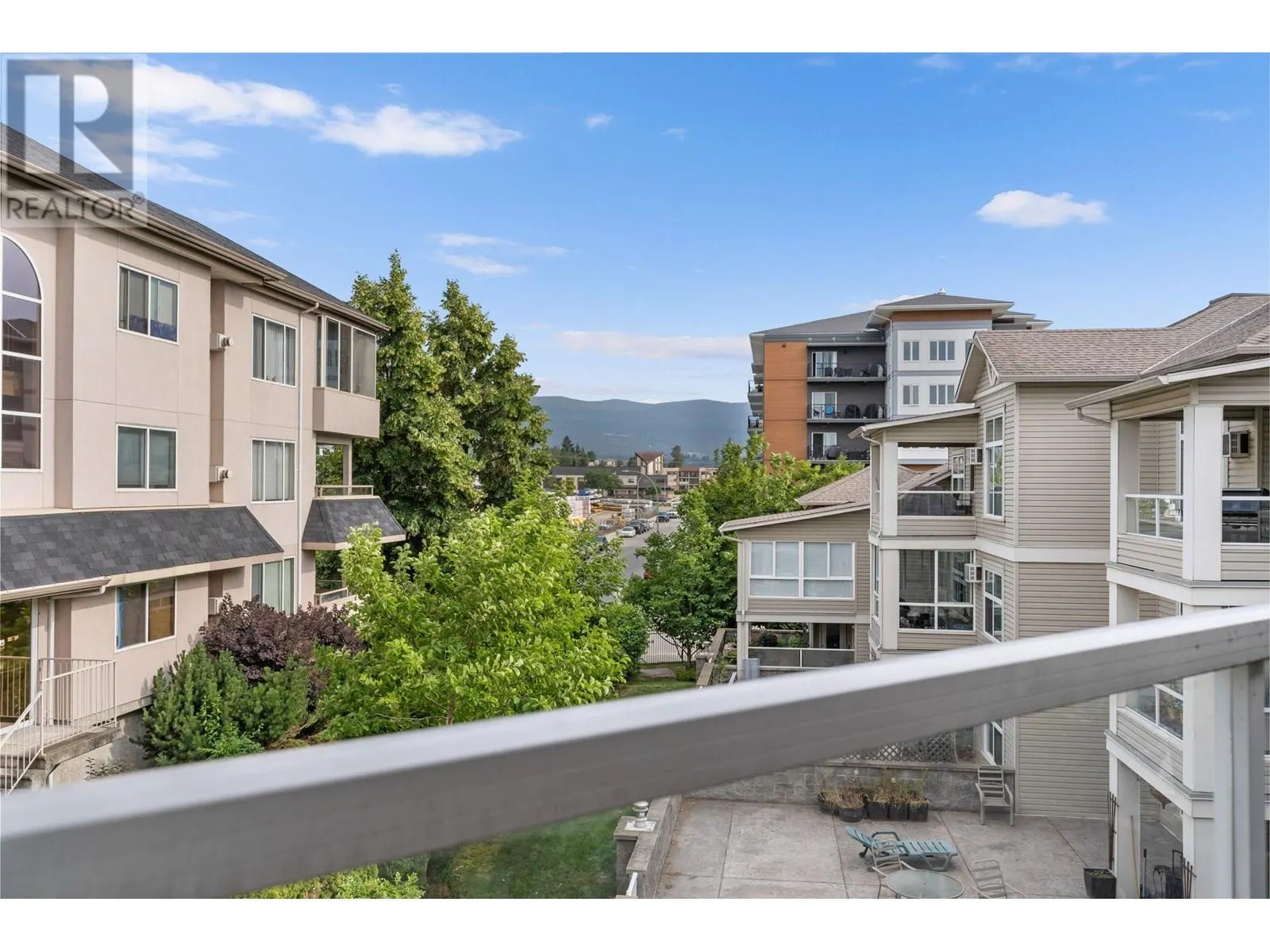 515 Houghton Road Unit# 311