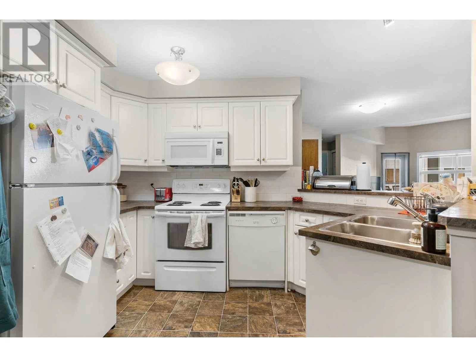 515 Houghton Road Unit# 311