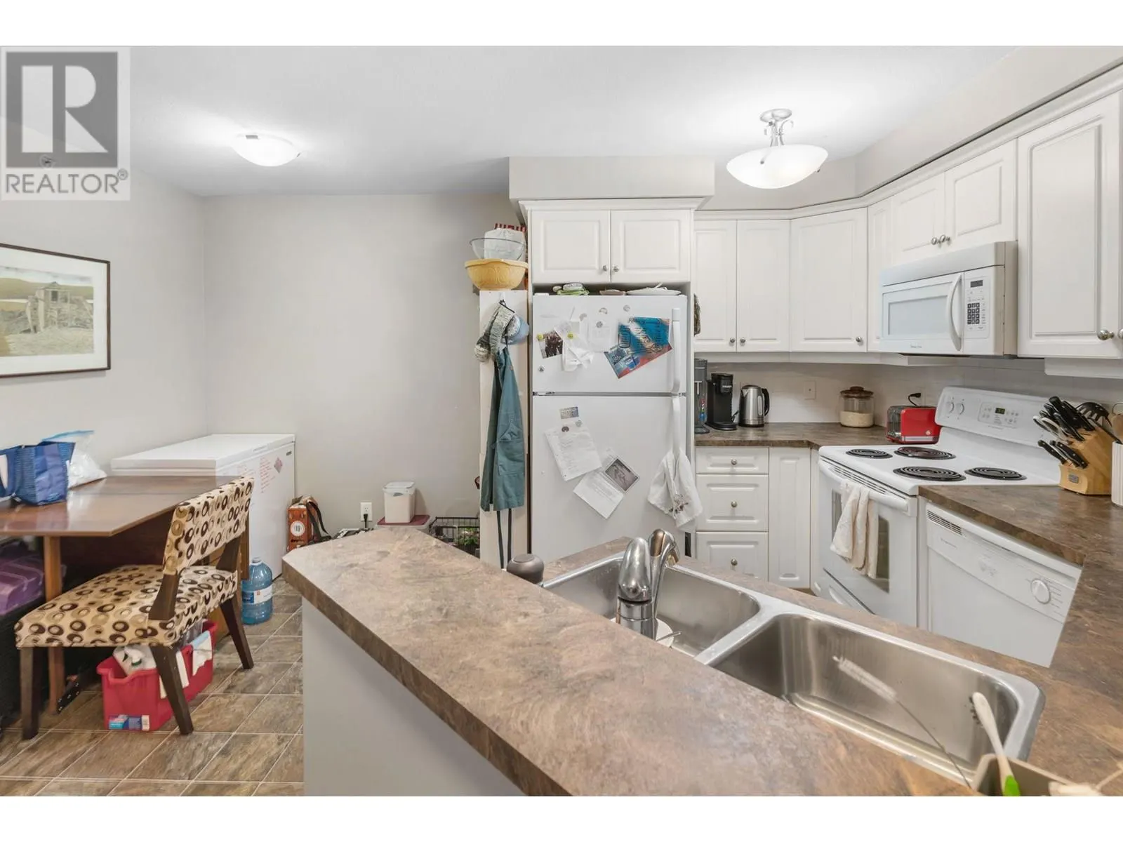 515 Houghton Road Unit# 311