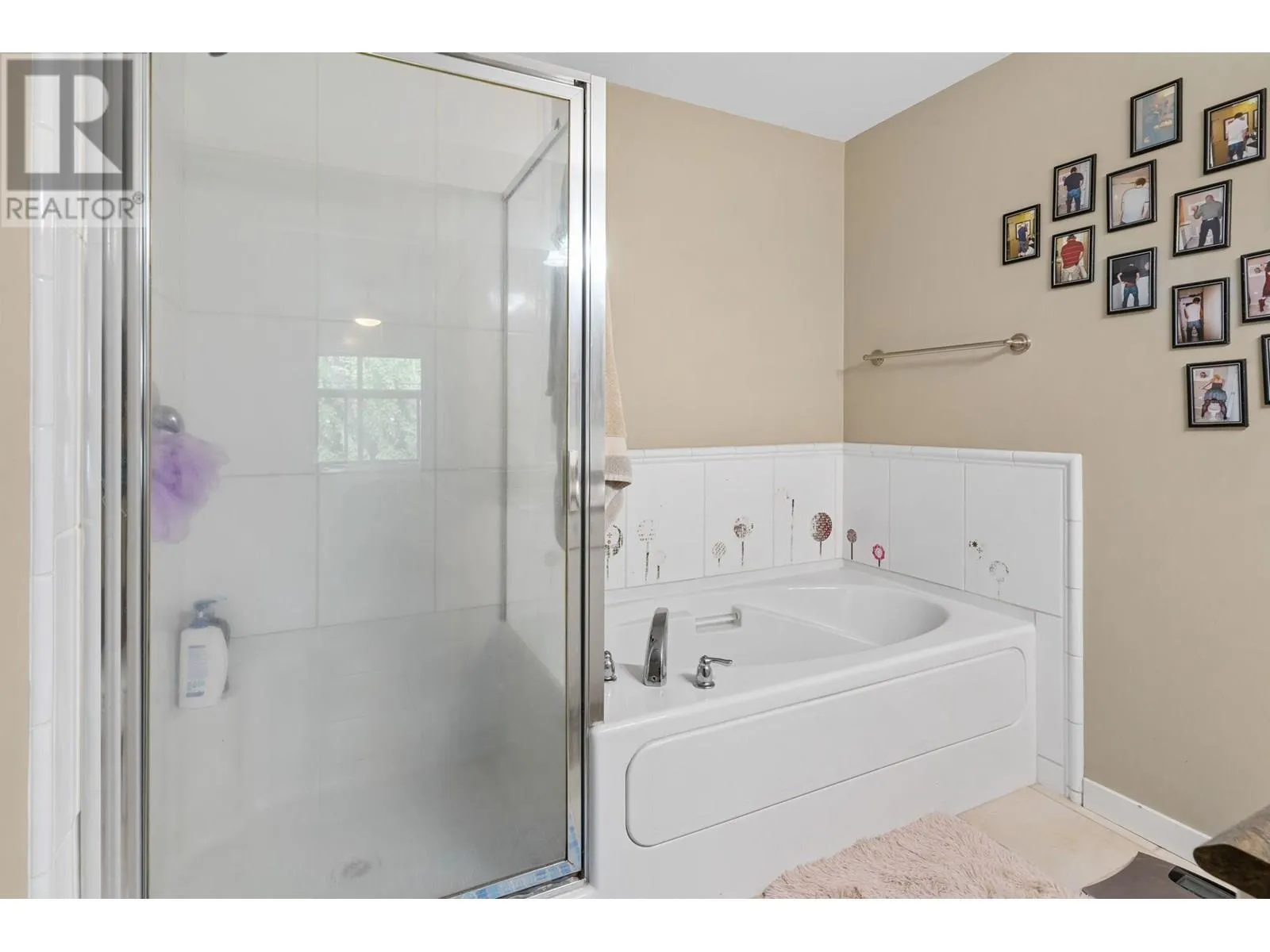 515 Houghton Road Unit# 311