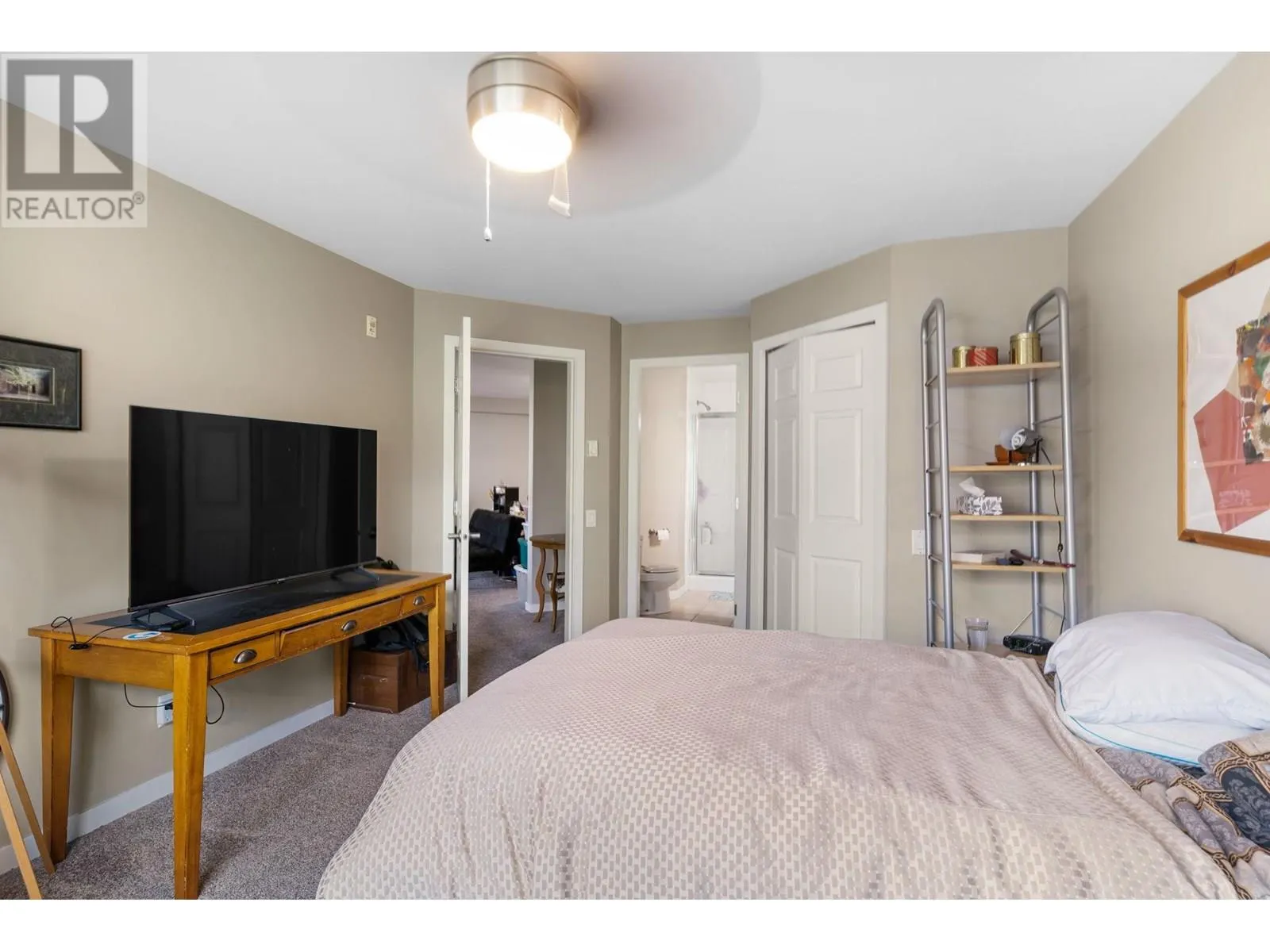 515 Houghton Road Unit# 311