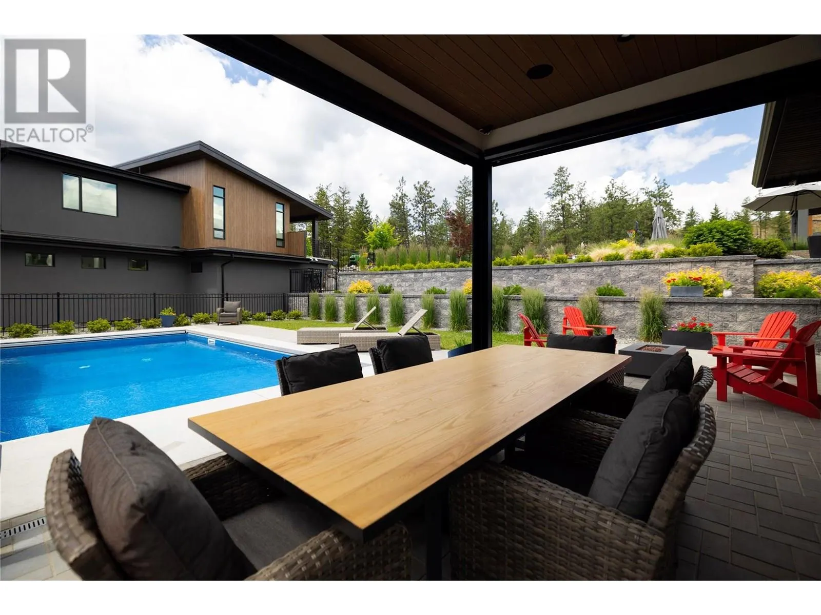 10252 Long Road