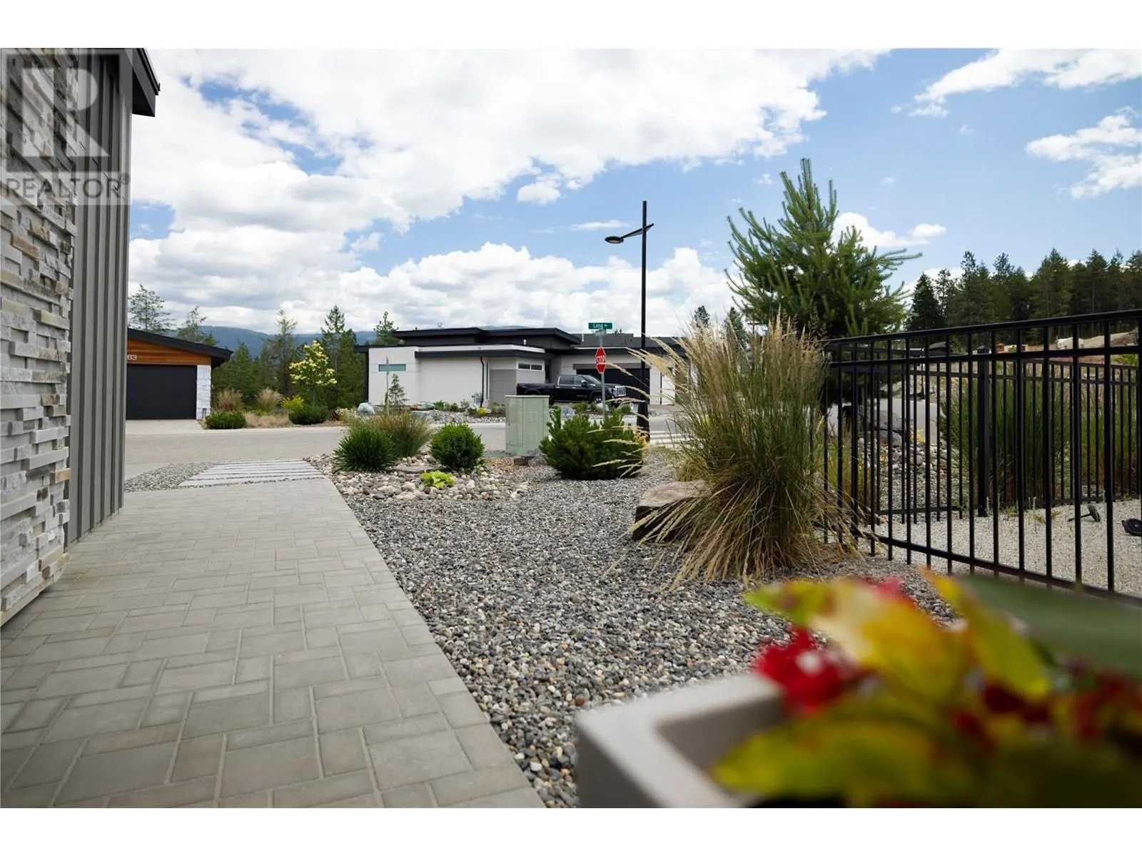 10252 Long Road