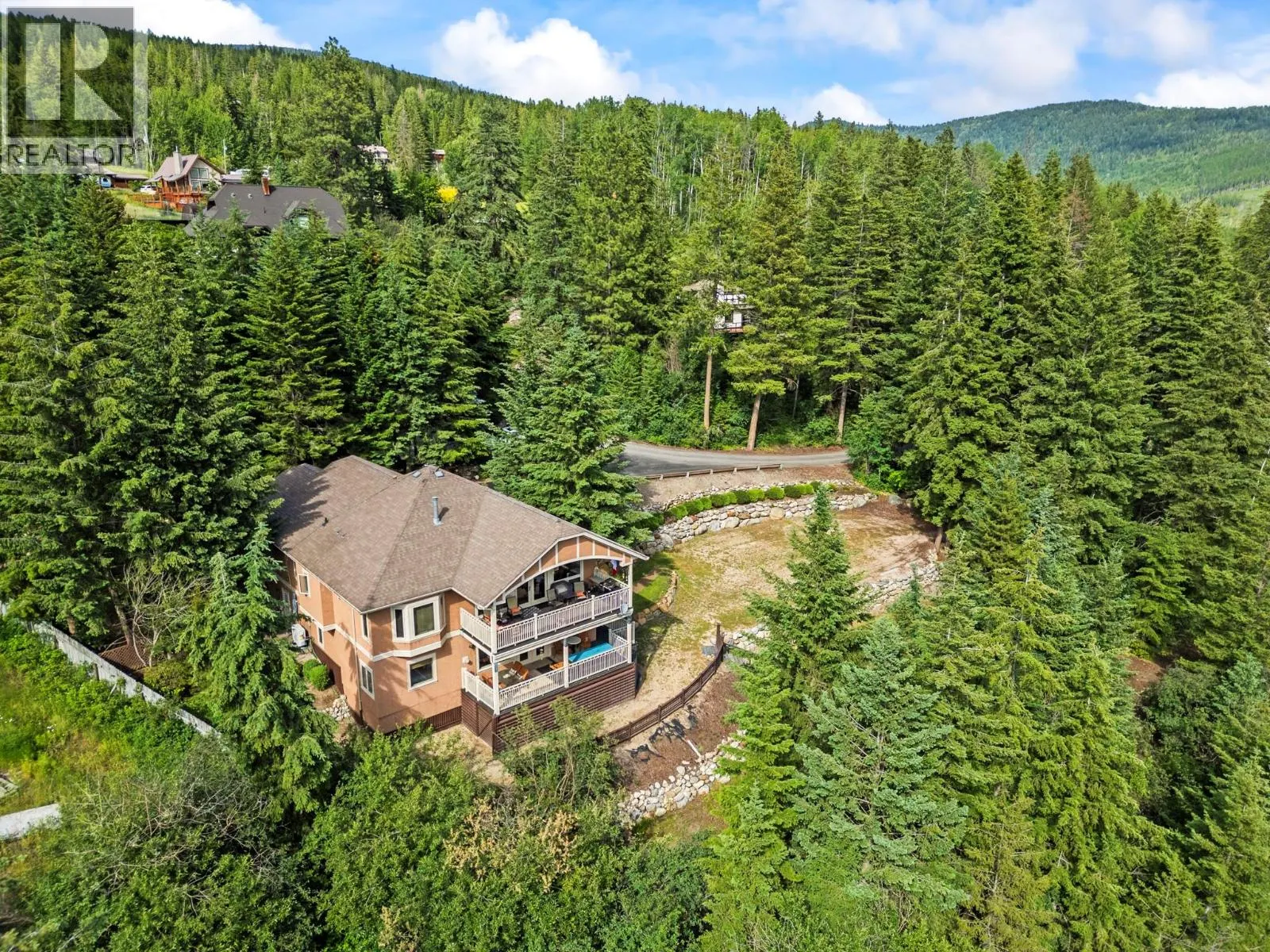 8215 Silver Star Road