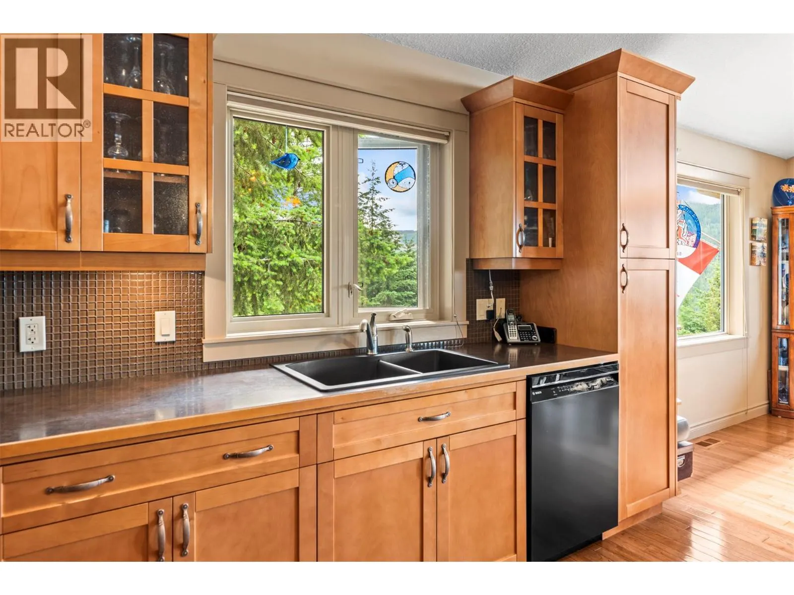 8215 Silver Star Road