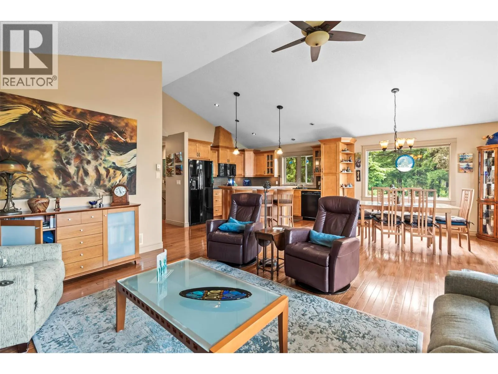 8215 Silver Star Road