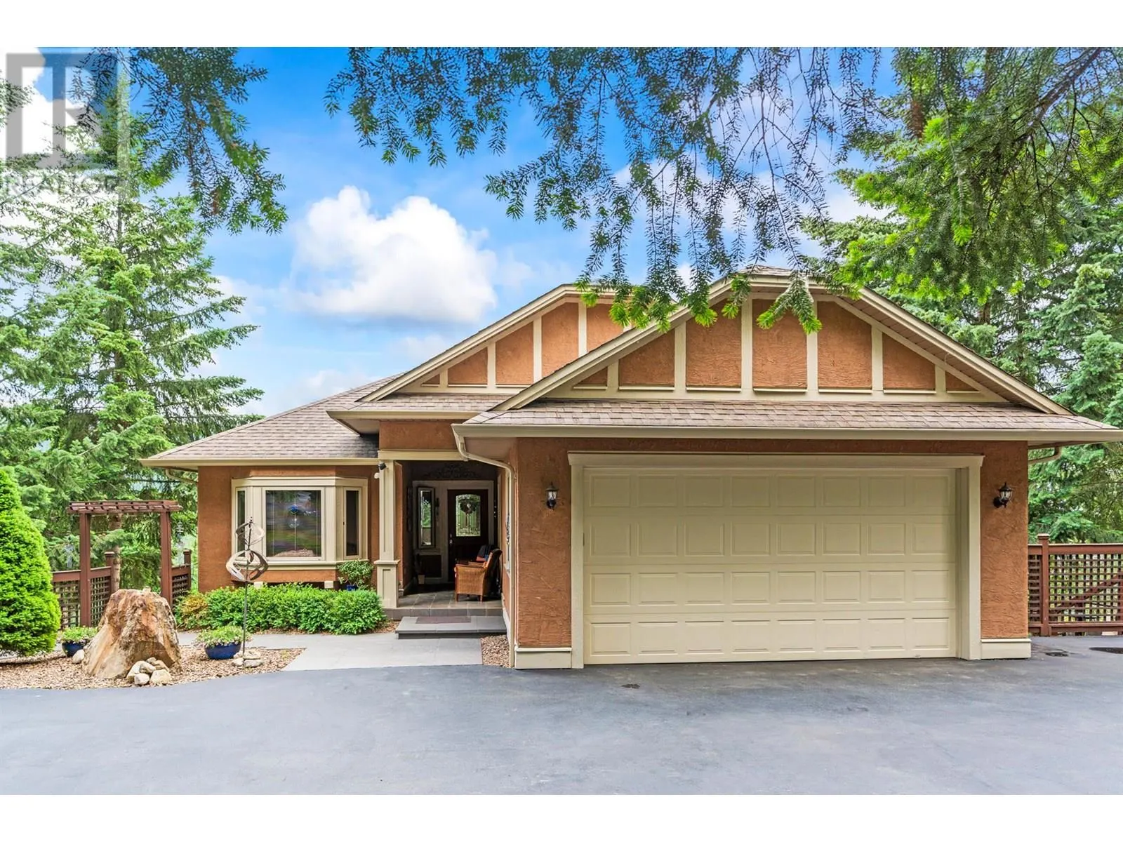 8215 Silver Star Road