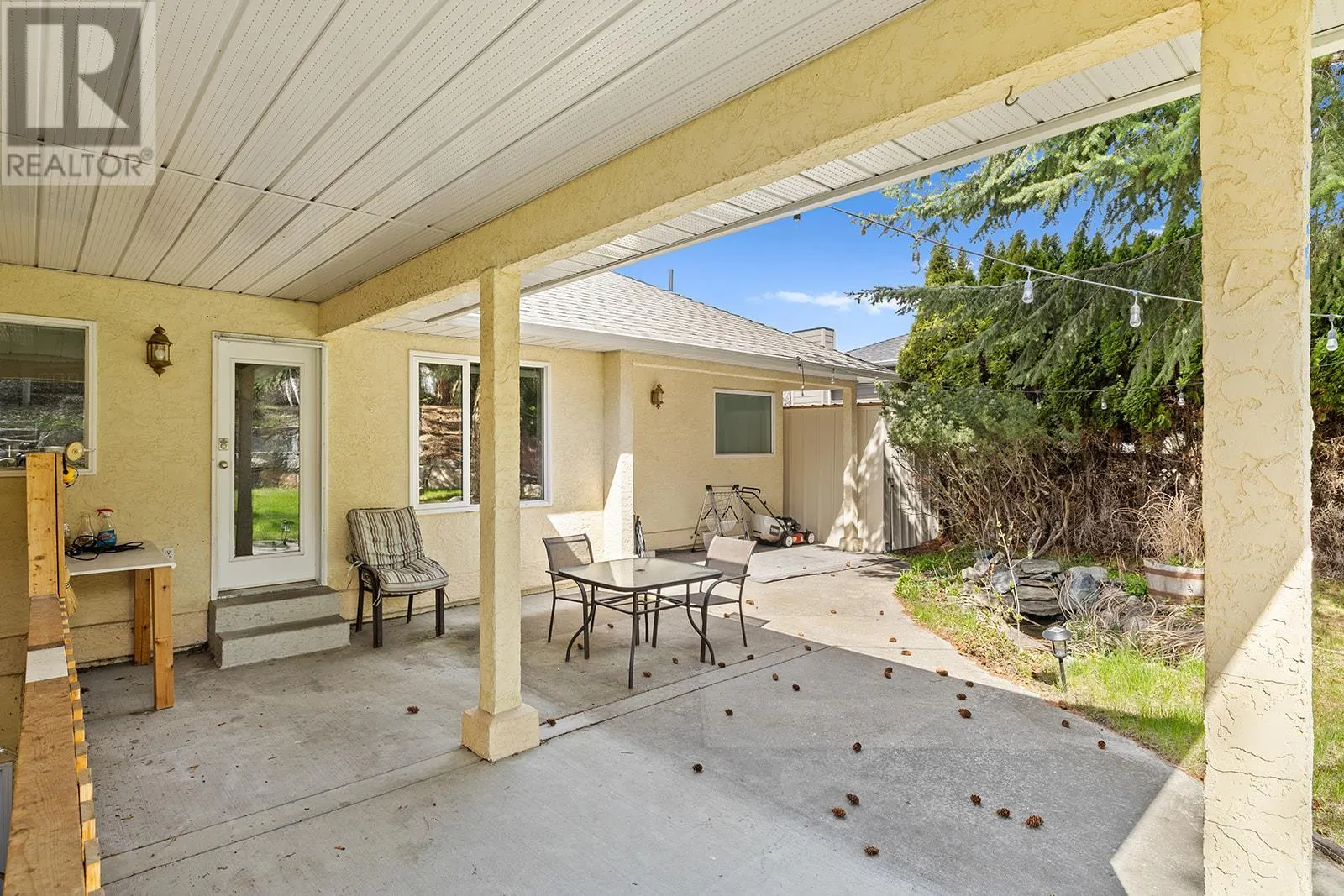 442 Curlew Drive