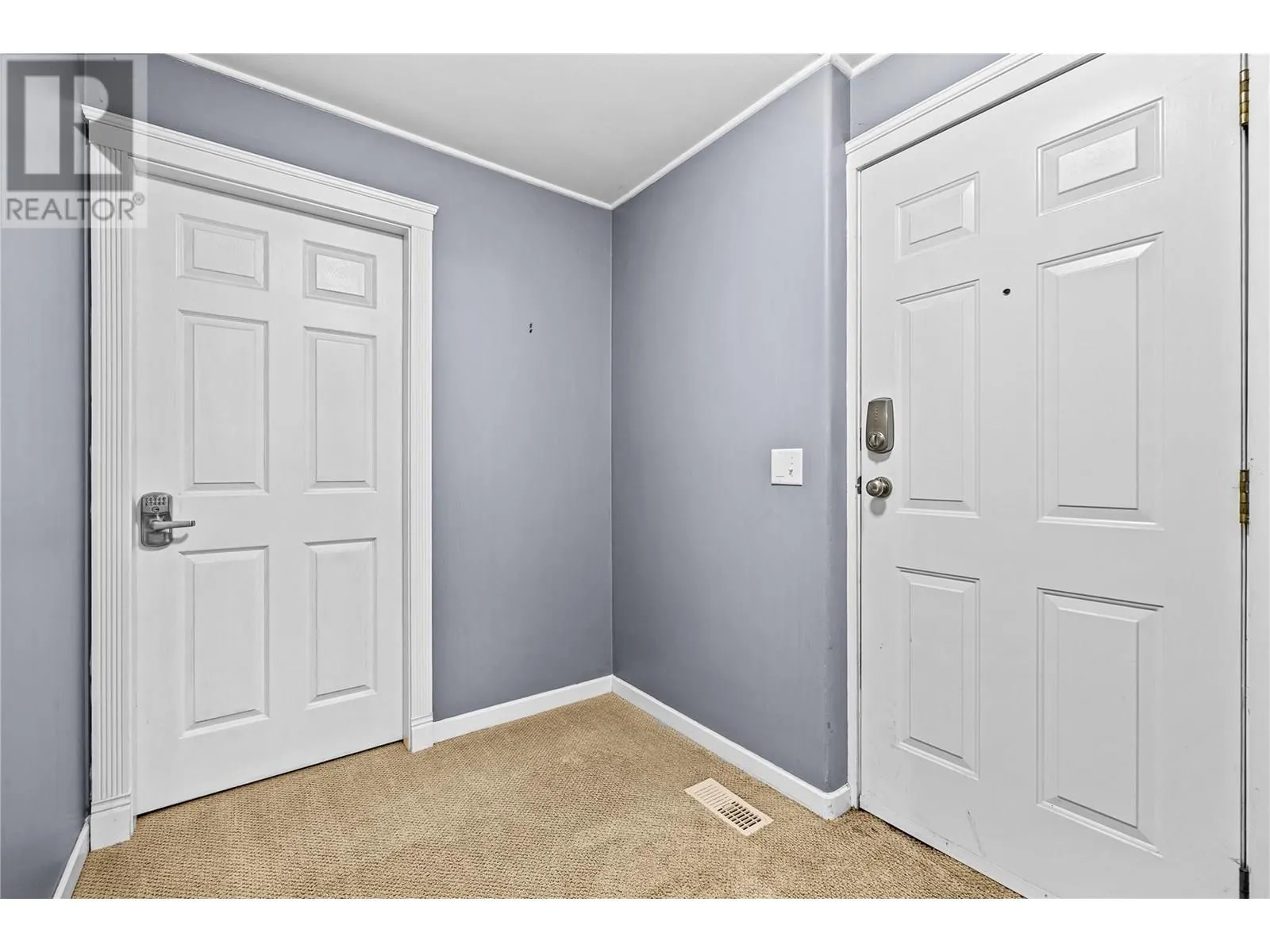 442 Curlew Drive