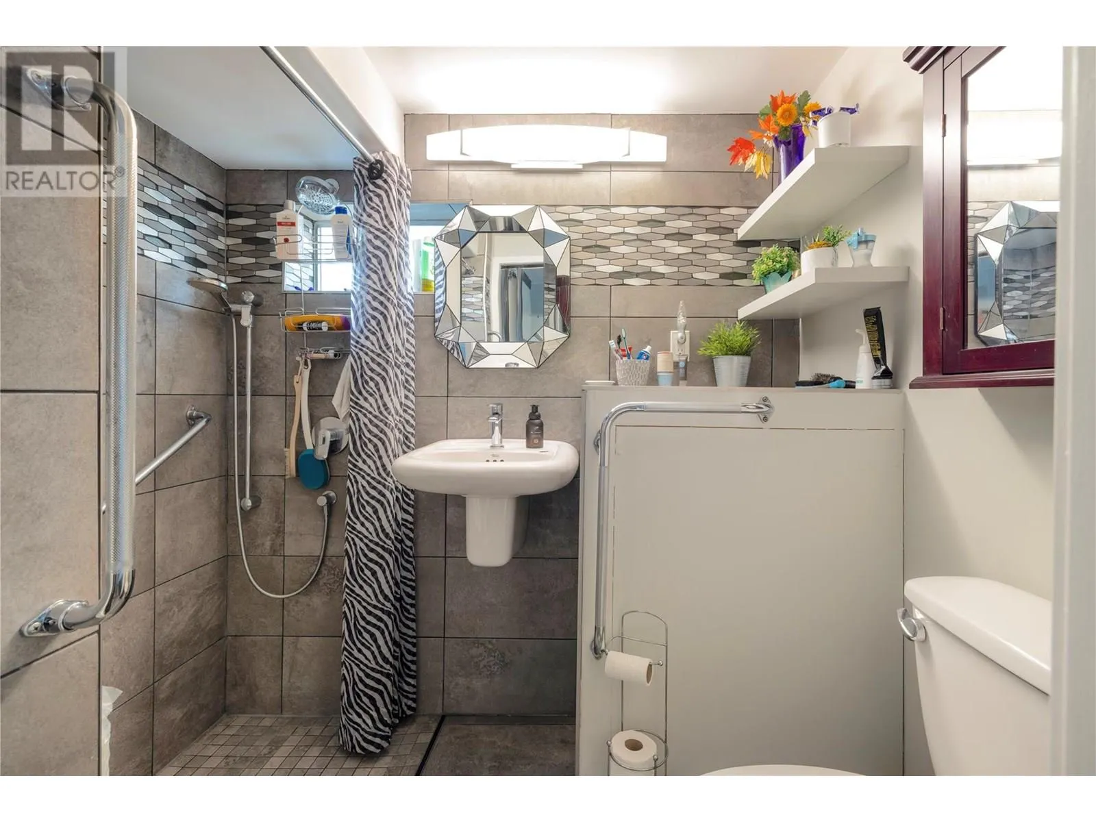 6711 Highway 97 Highway S Unit# 24