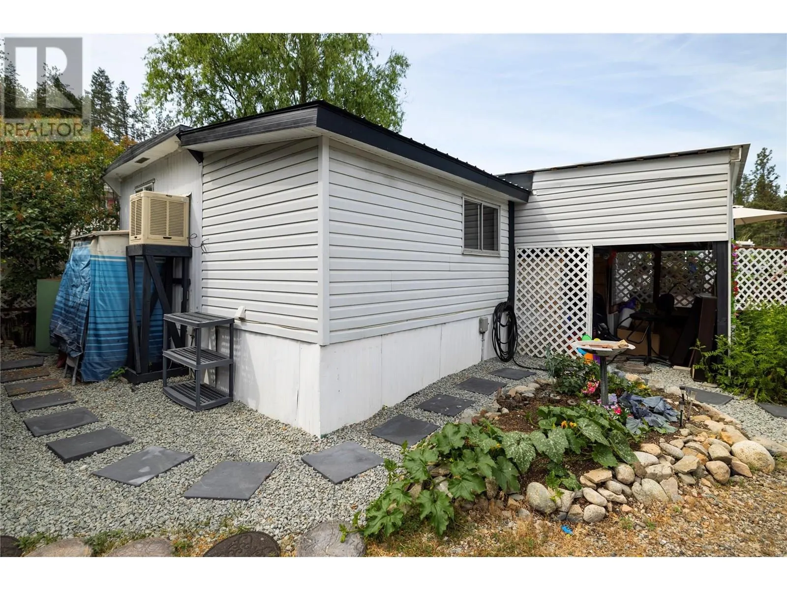 6711 Highway 97 Highway S Unit# 24