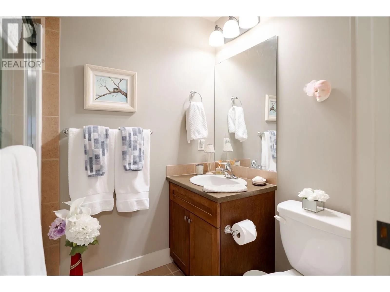 2070 Boucherie Road Unit# 519