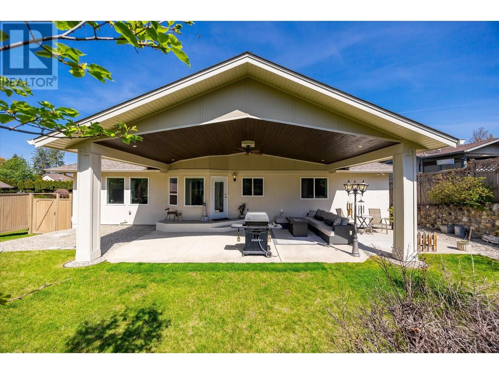 509 Curlew Drive