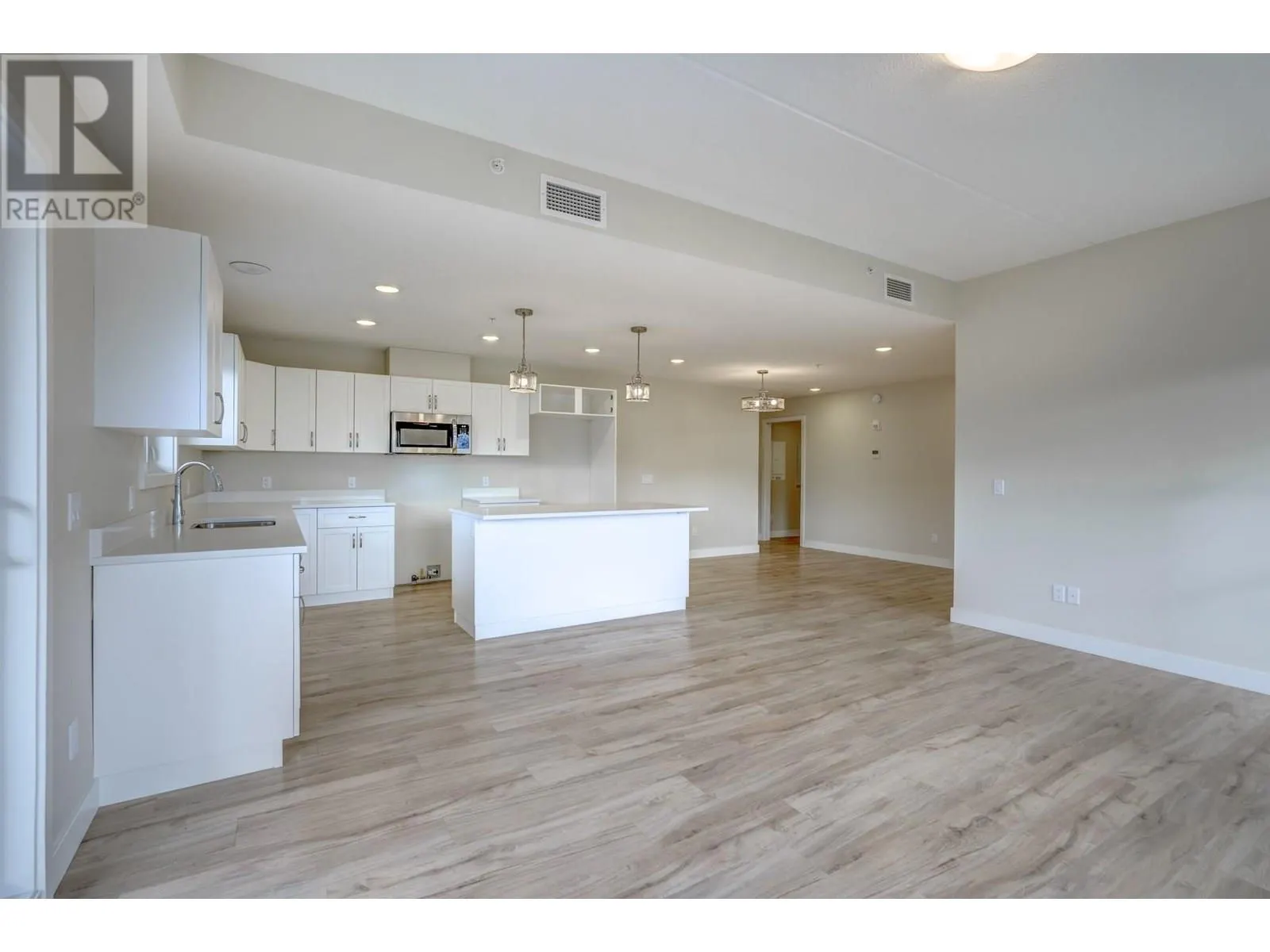 5620 51st Street Unit# 307