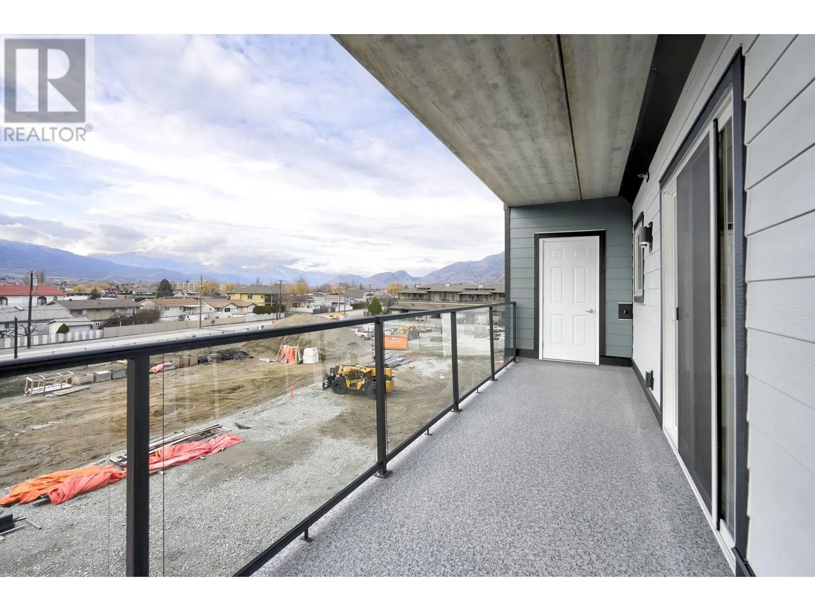 5620 51st Street Unit# 307