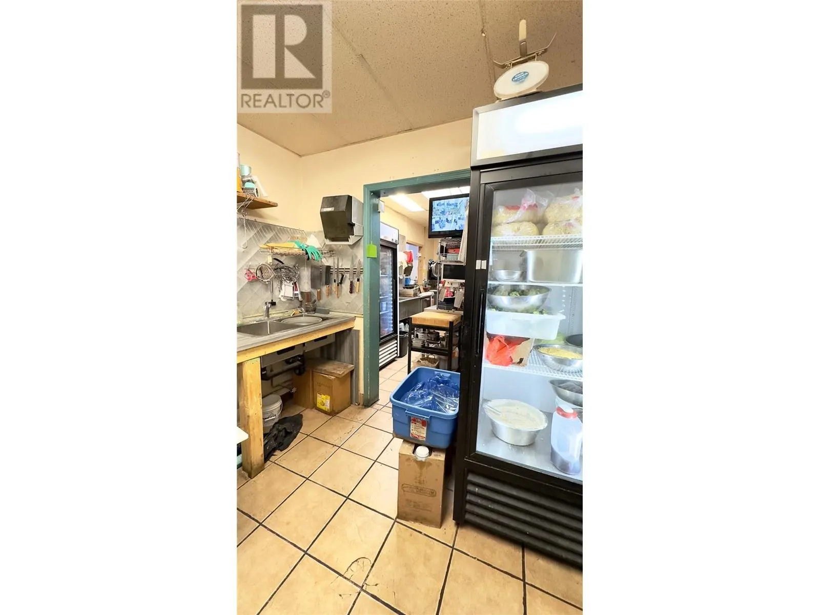 8323 Main Street