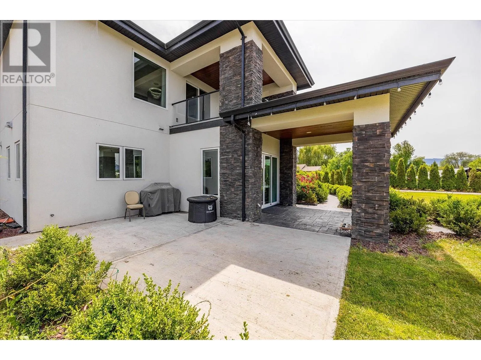 3666 Benvoulin Road