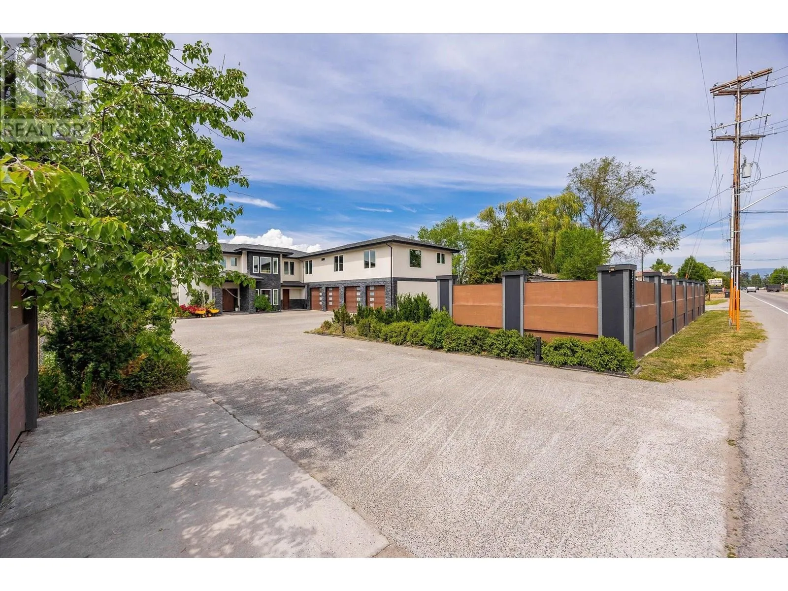 3666 Benvoulin Road