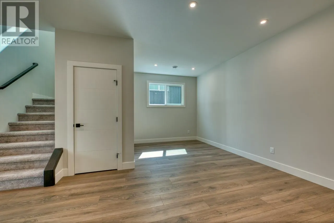 1119 Collinson Court