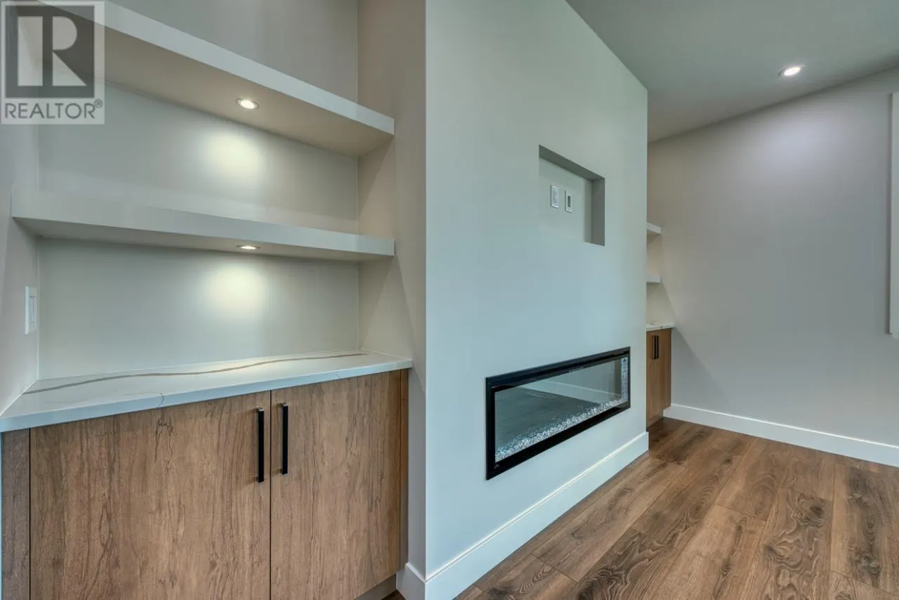 1119 Collinson Court