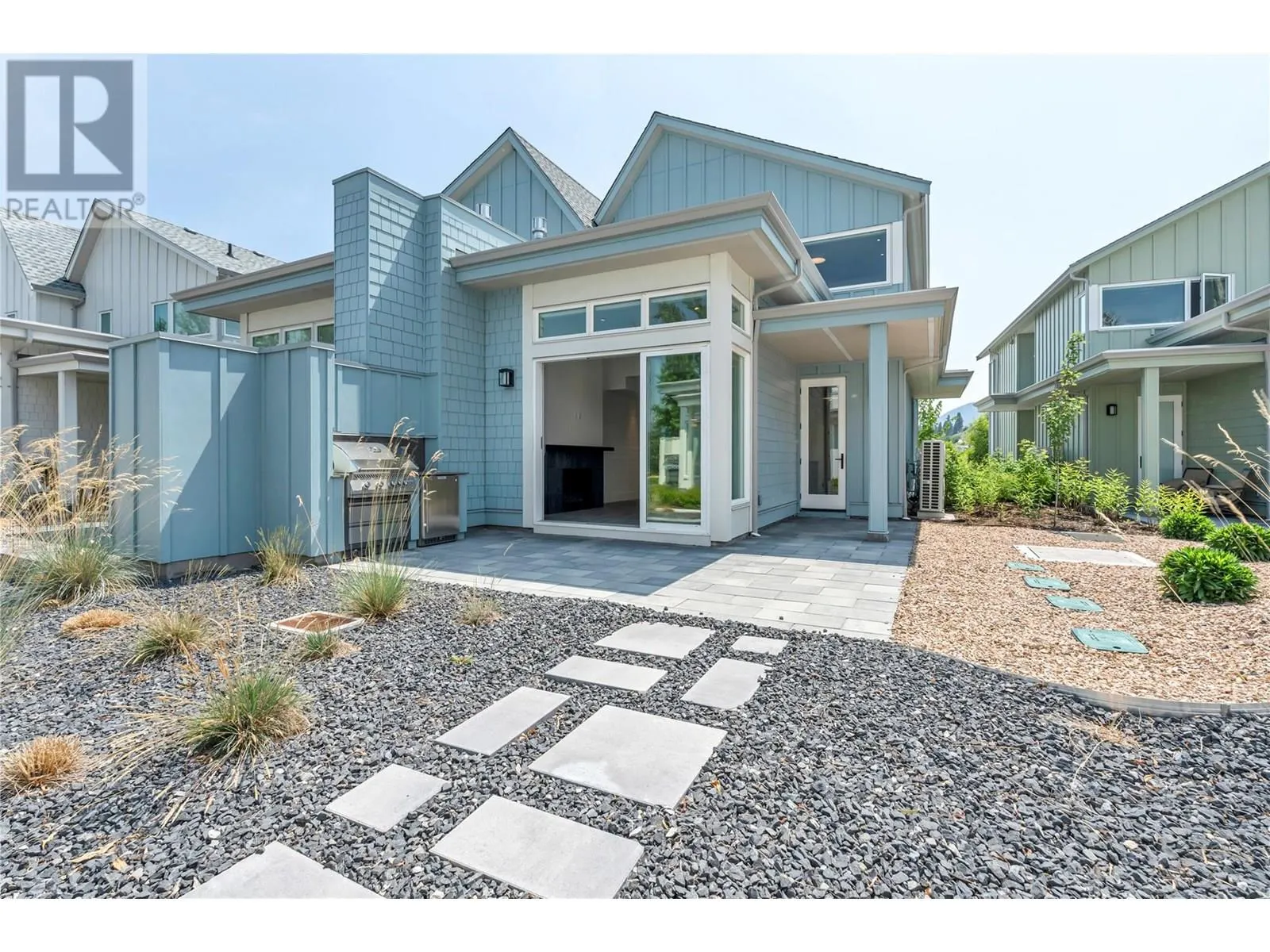 3290 Landry Crescent