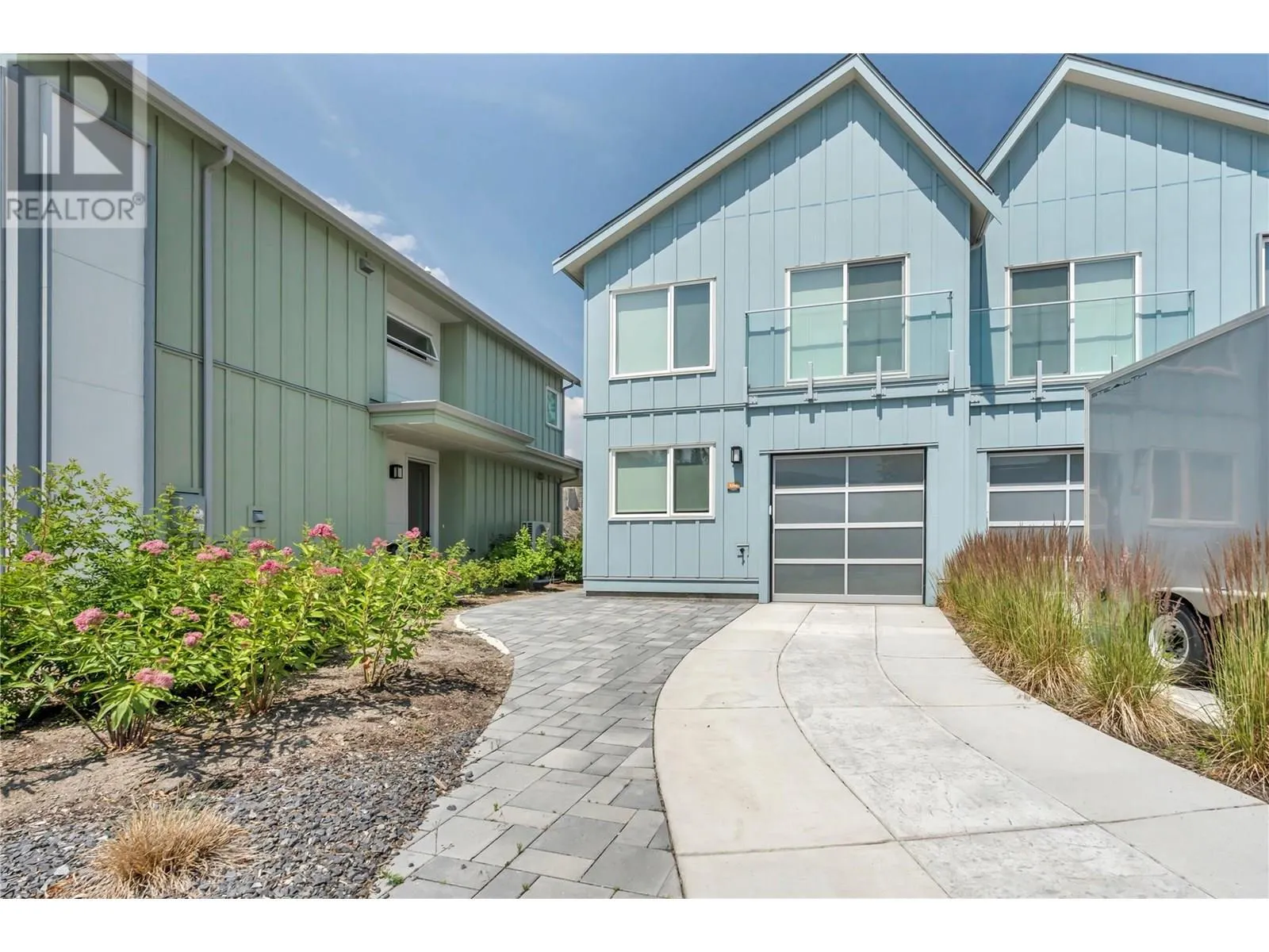 3290 Landry Crescent