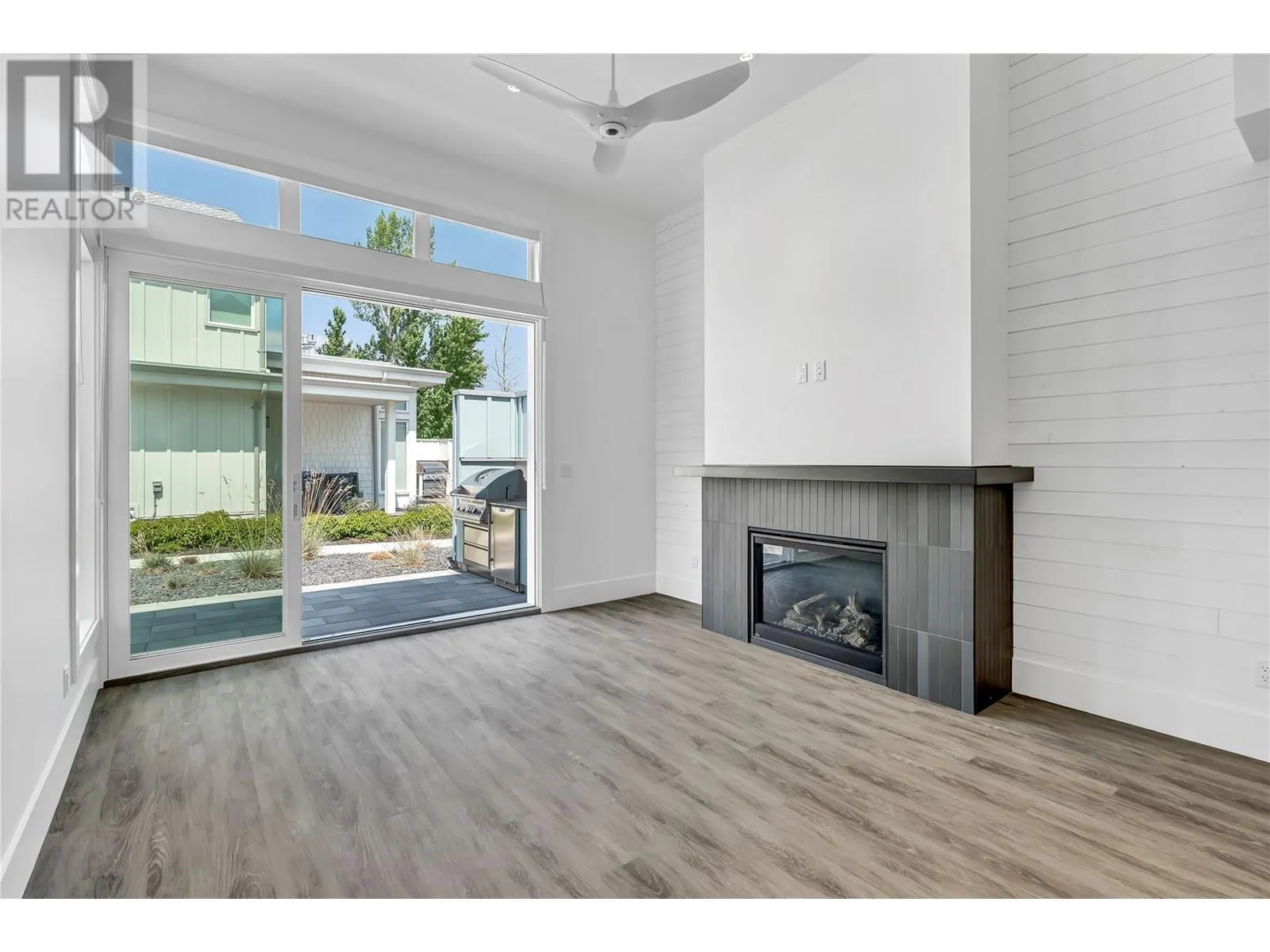3290 Landry Crescent