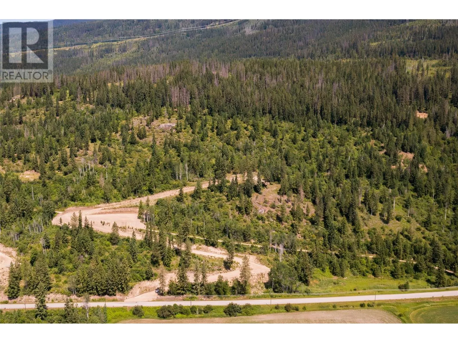 1471 Enderby Mabel Lake Road