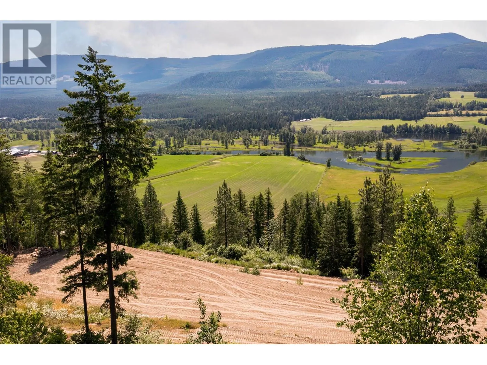 1471 Enderby Mabel Lake Road