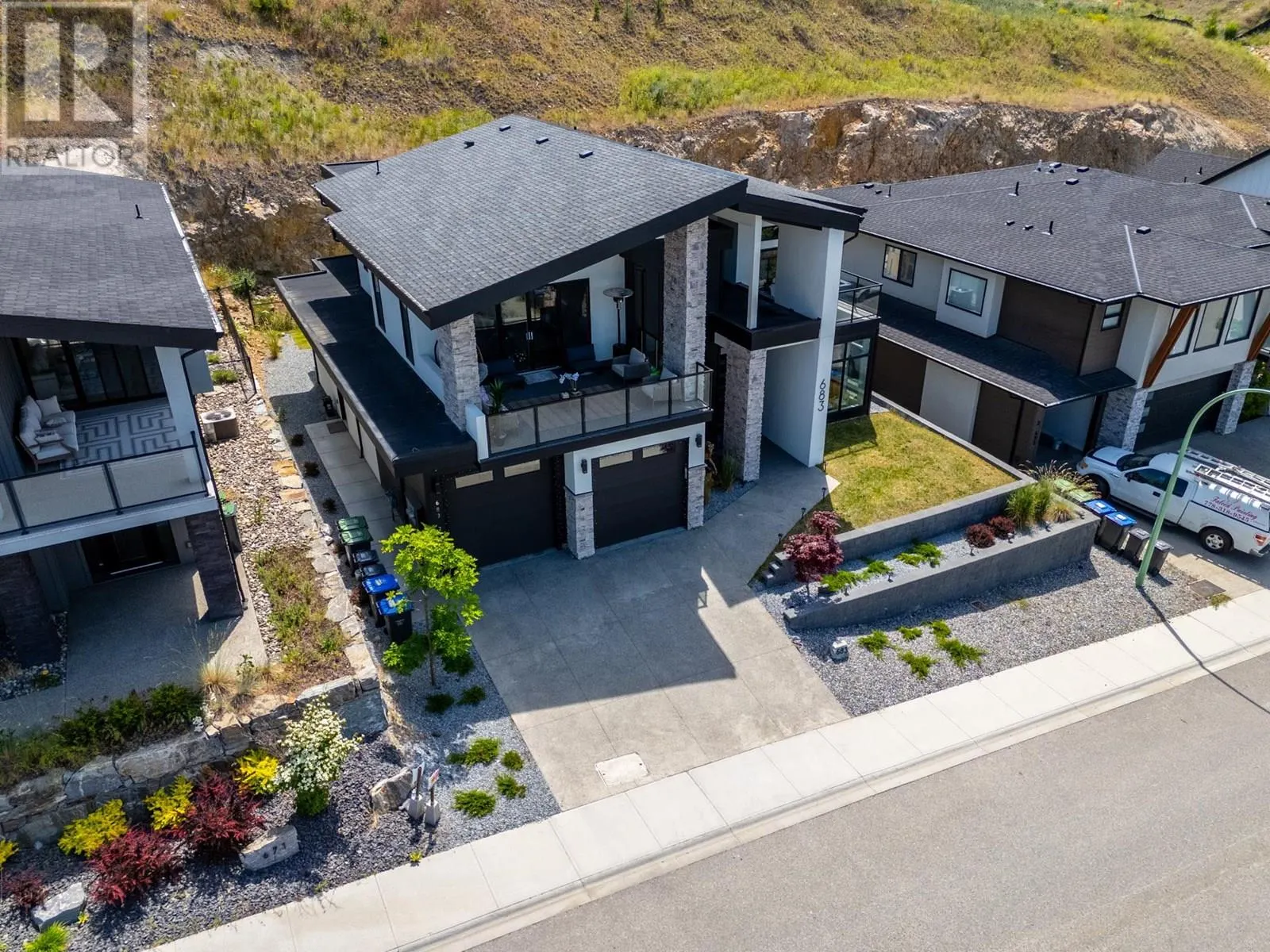 683 Deans Drive