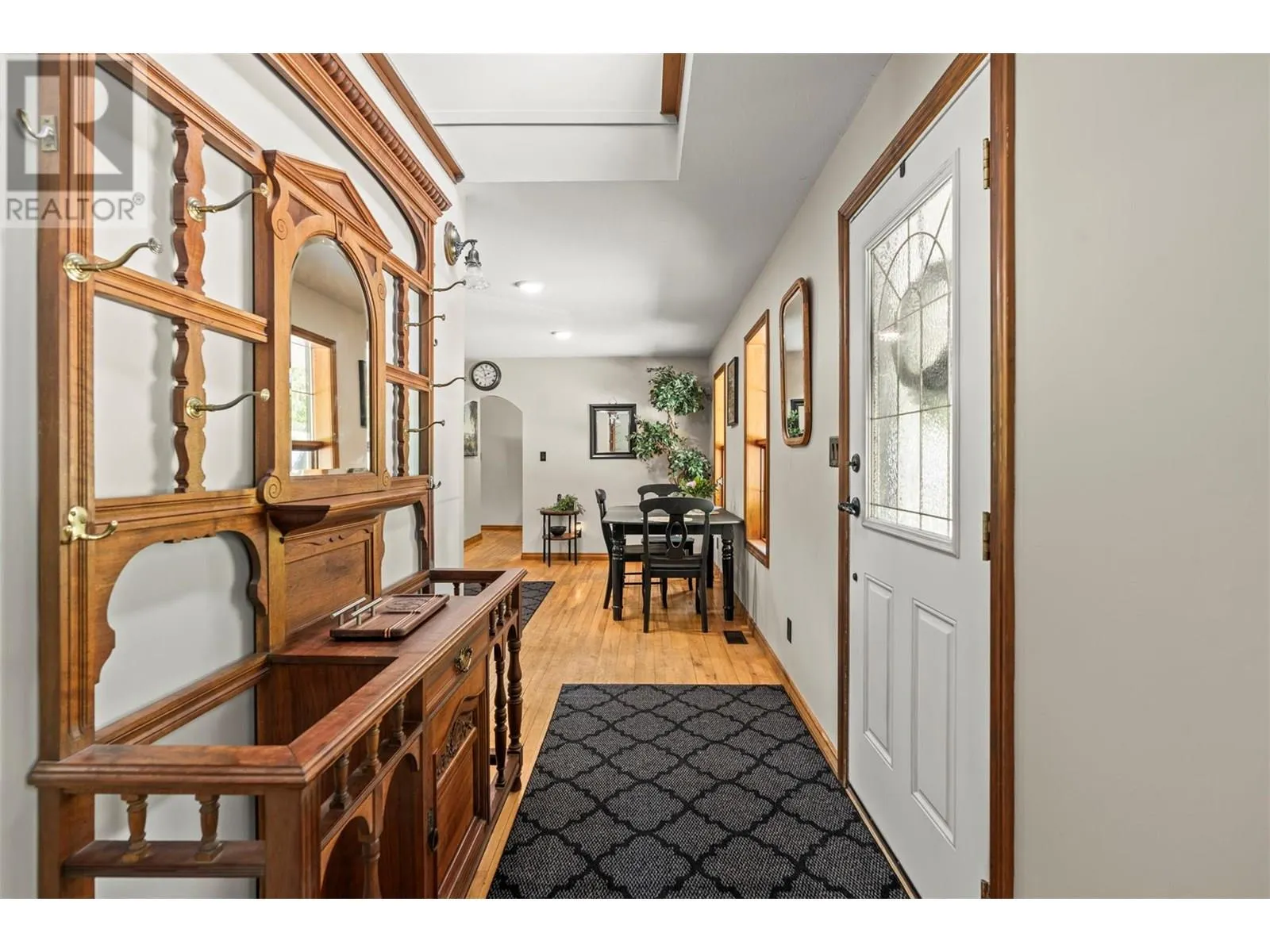 53 Cawley Road