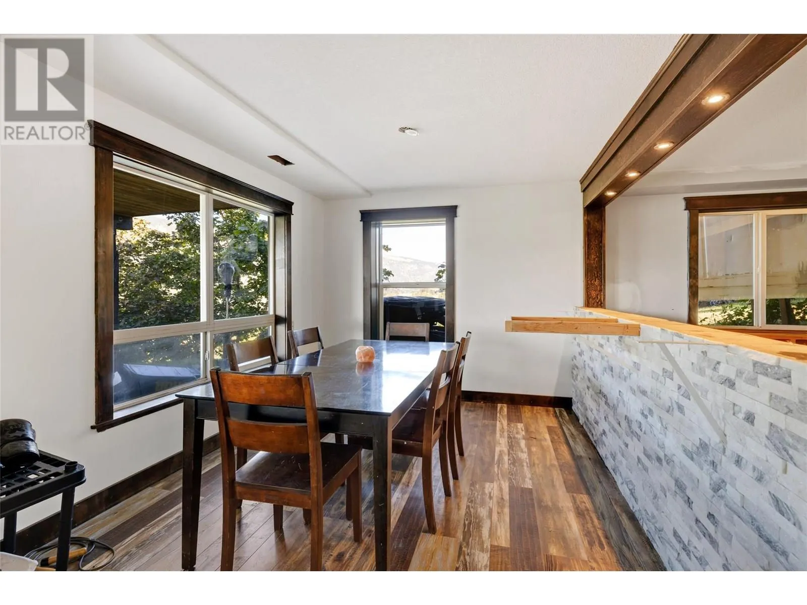 14876 Oyama Road