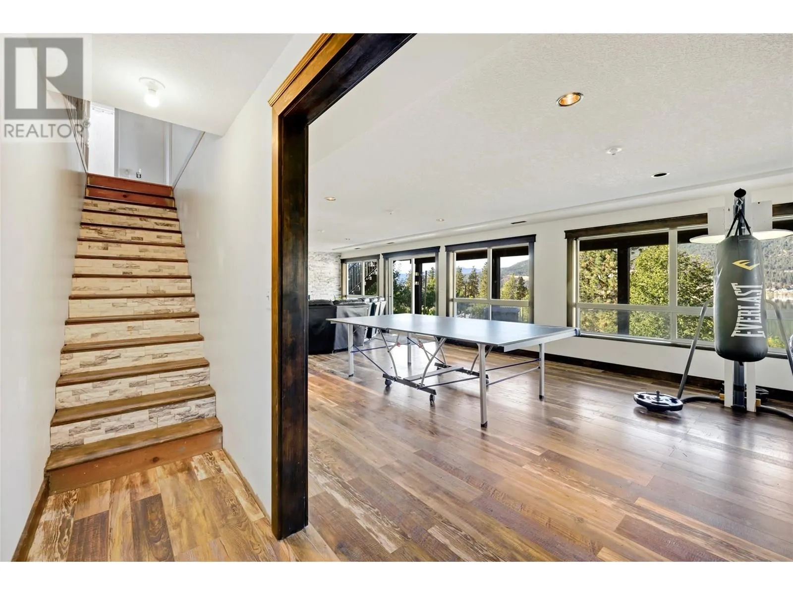 14876 Oyama Road