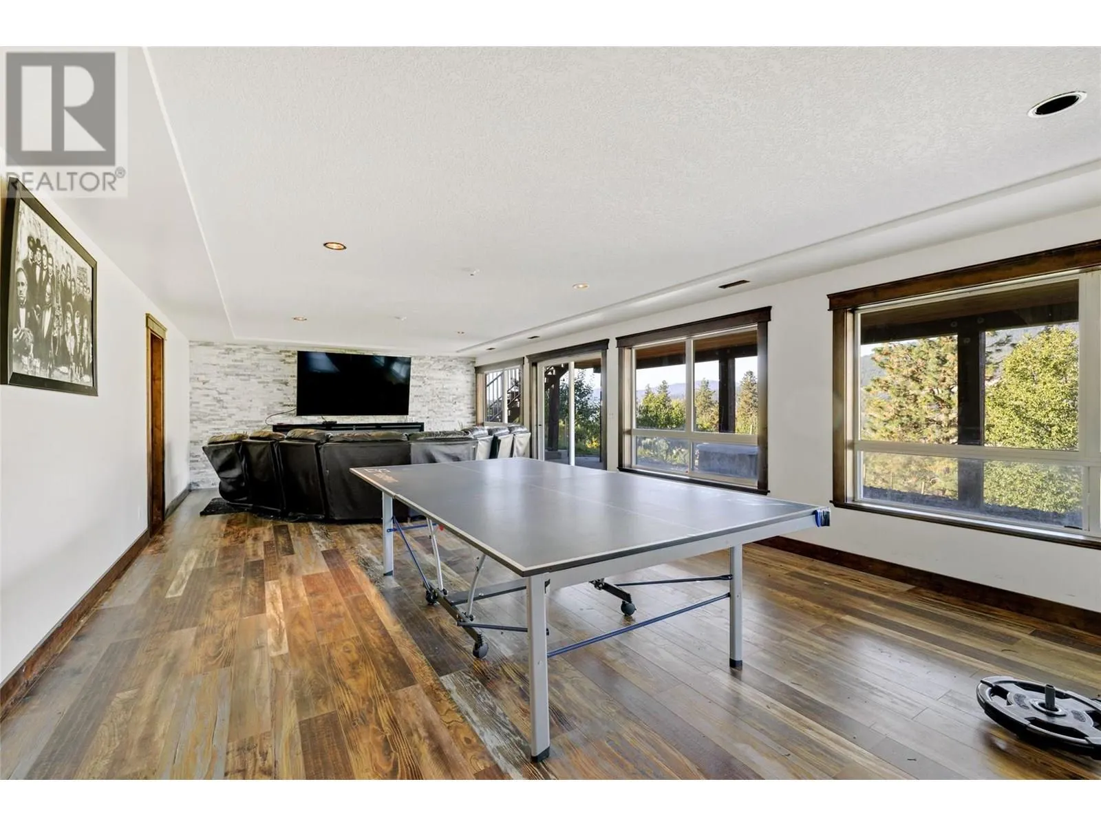 14876 Oyama Road