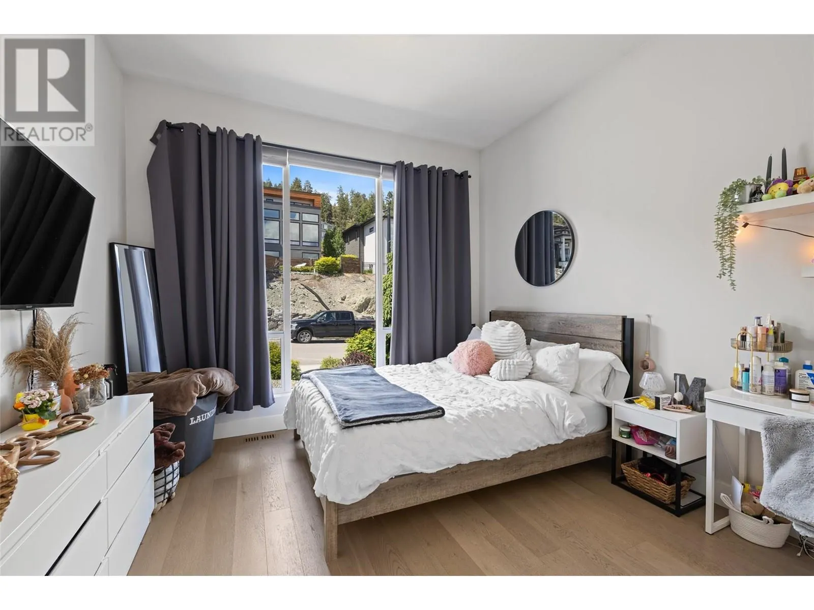1455 Benzer Court