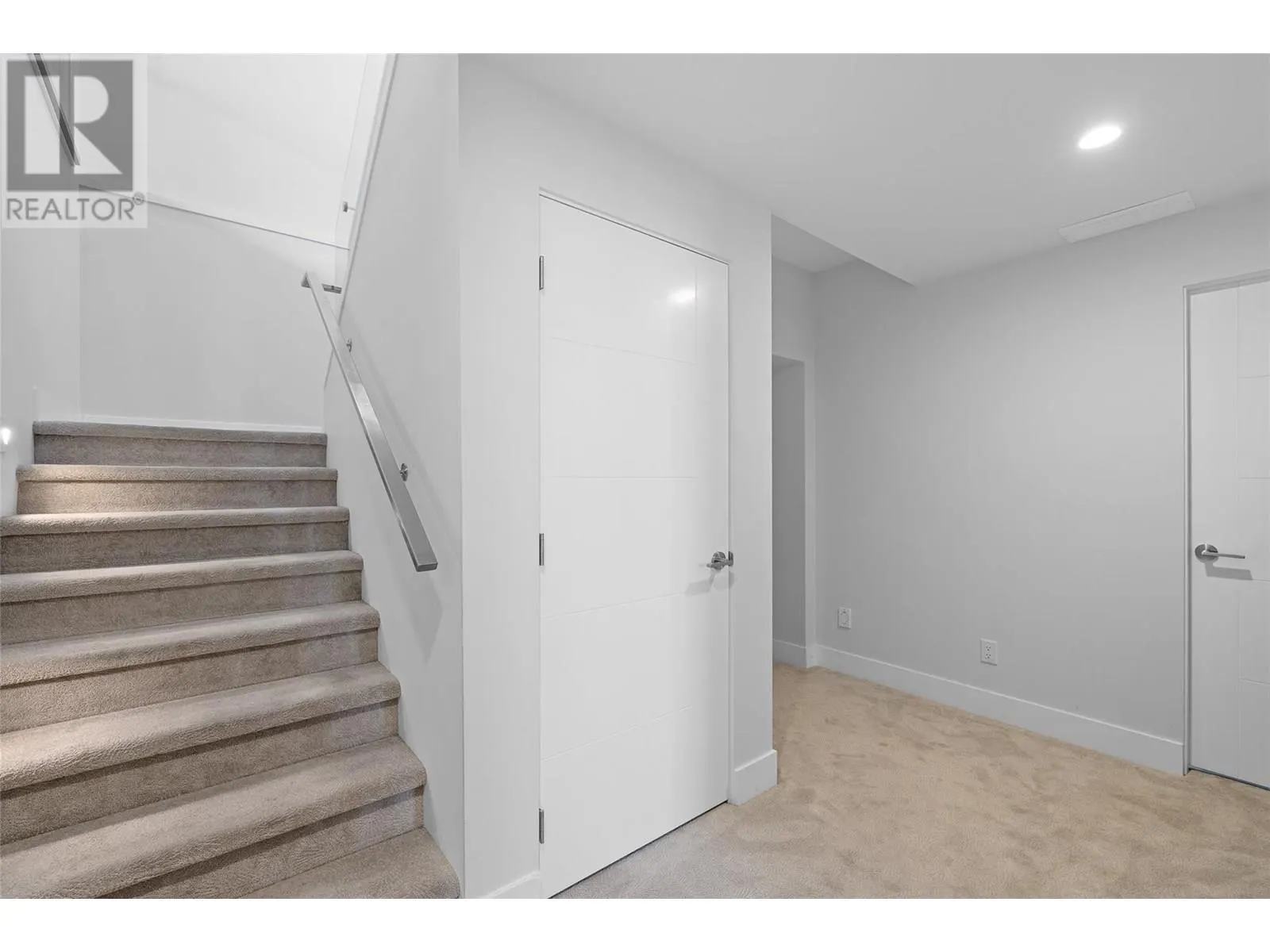 1455 Benzer Court