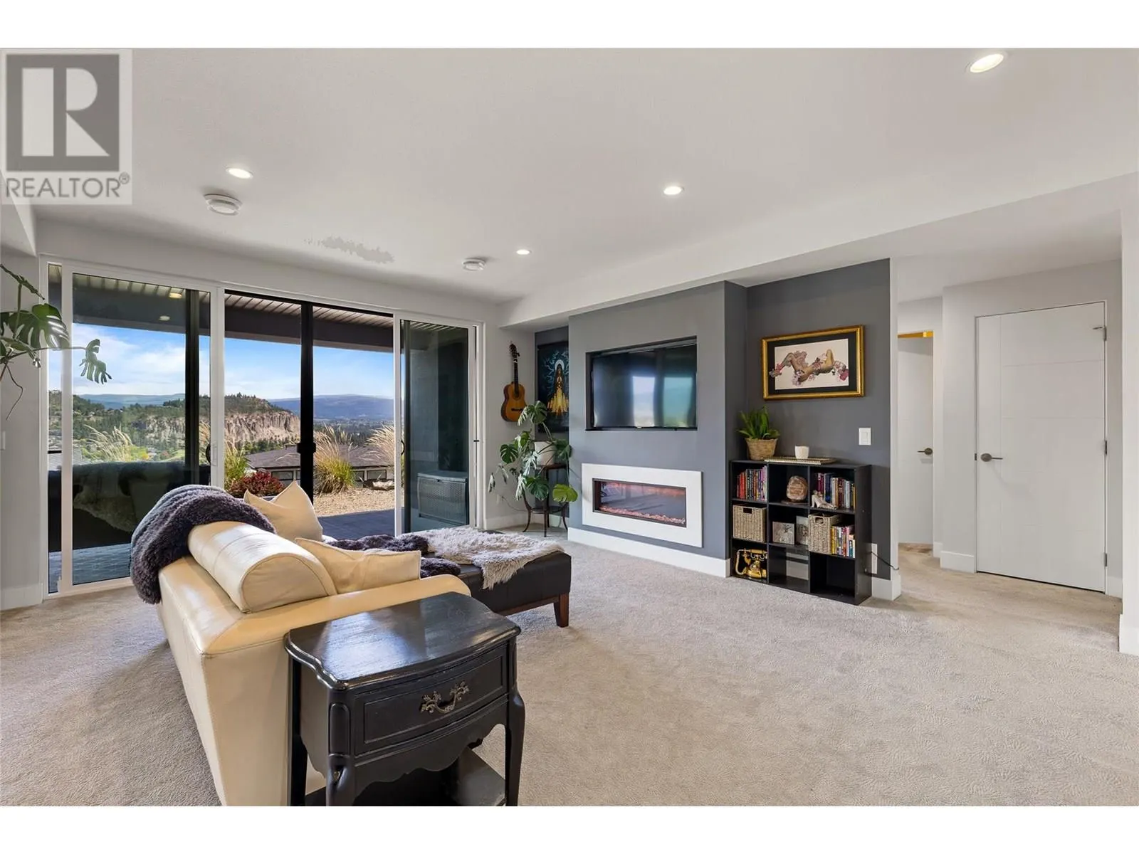 1455 Benzer Court