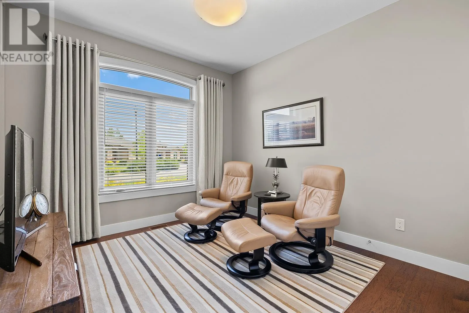 588 Harrogate Lane Unit# 18