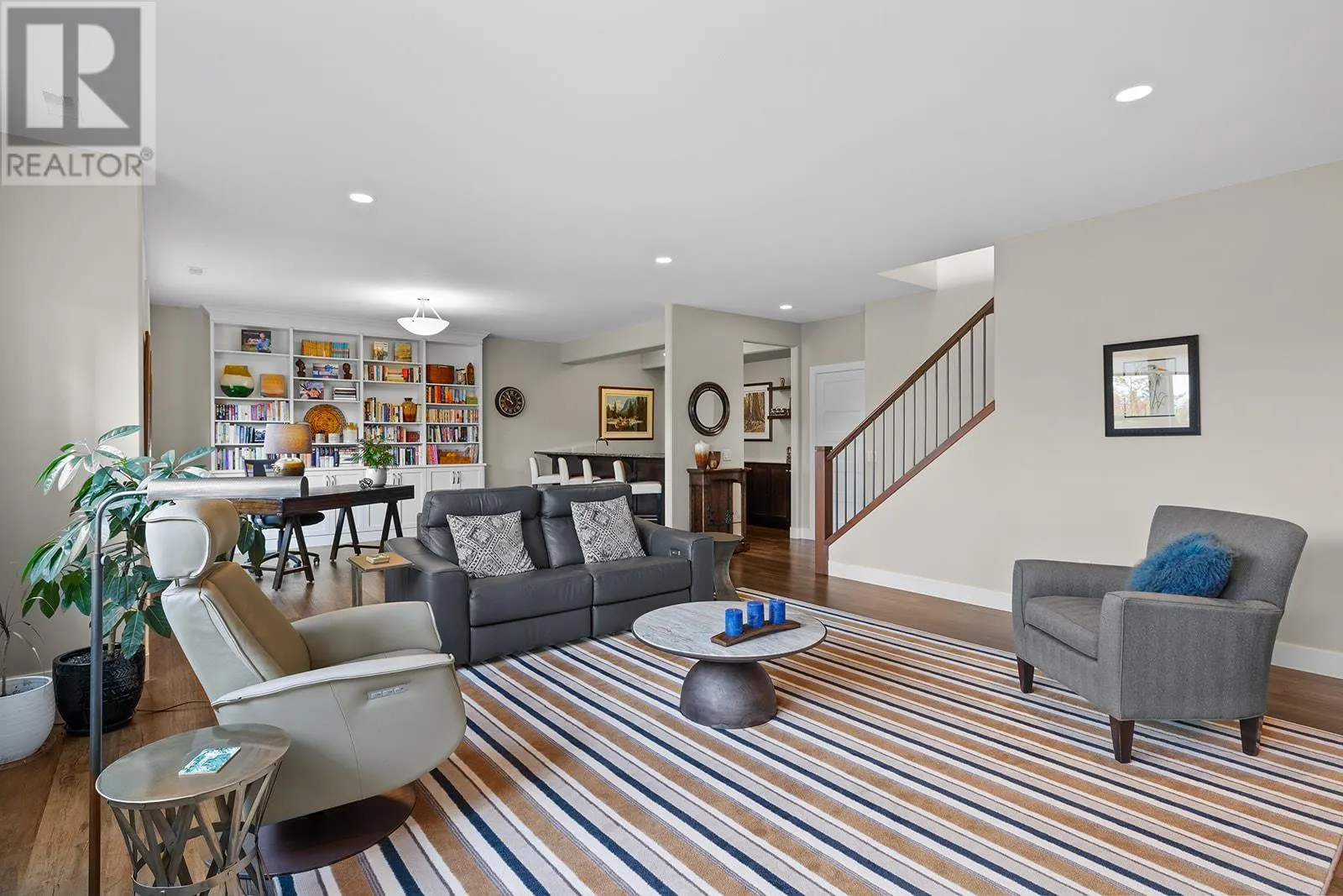 588 Harrogate Lane Unit# 18