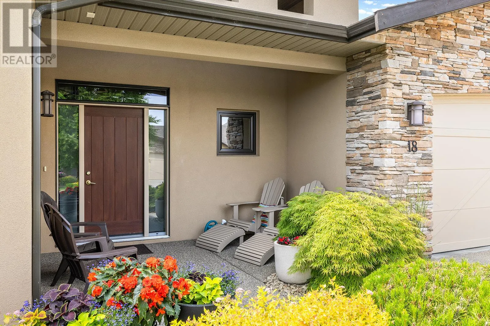 588 Harrogate Lane Unit# 18