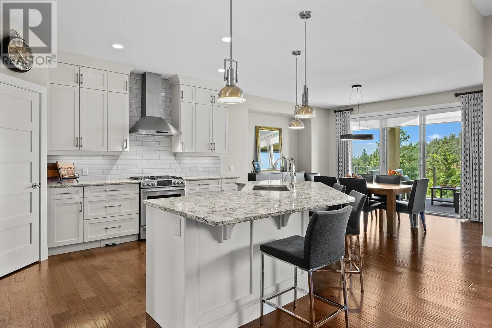 588 Harrogate Lane Unit# 18