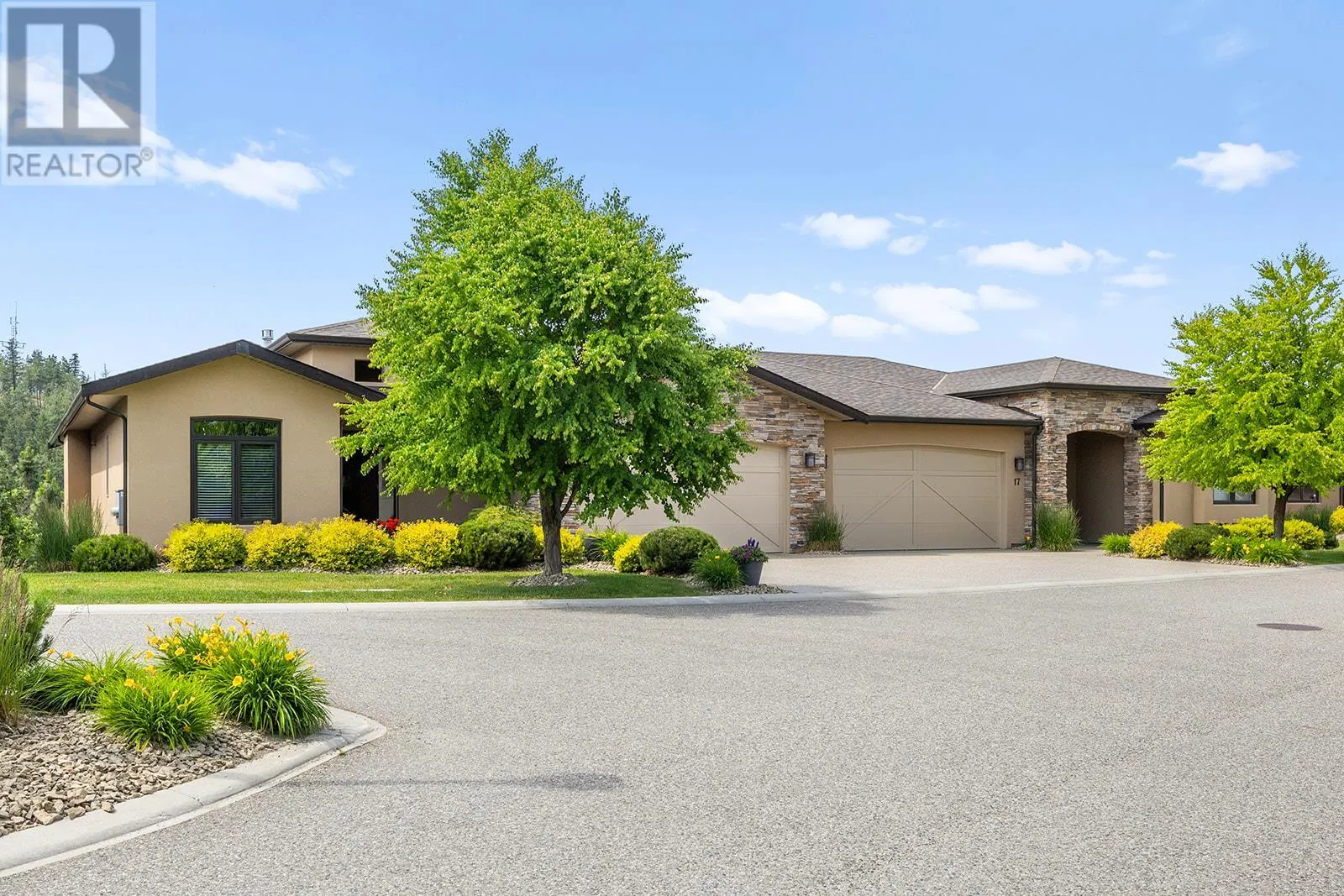 588 Harrogate Lane Unit# 18