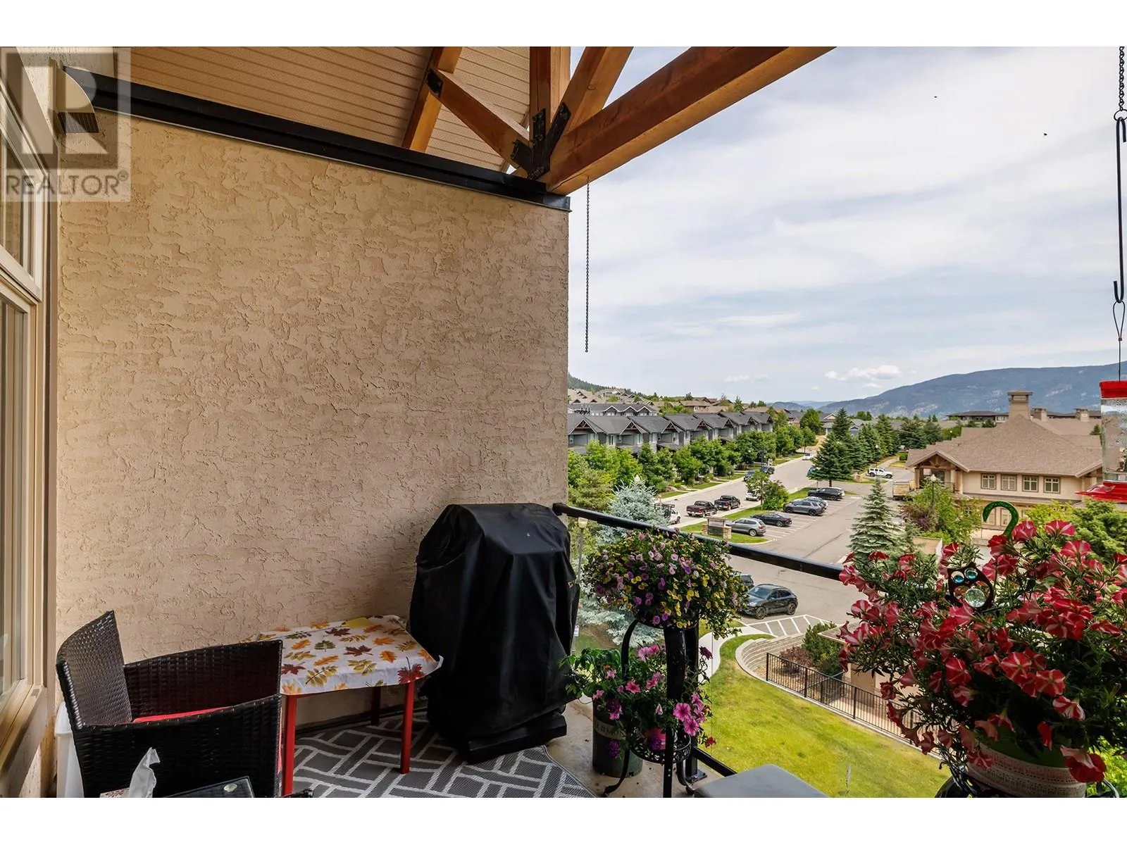 2551 Shoreline Drive Unit# 406
