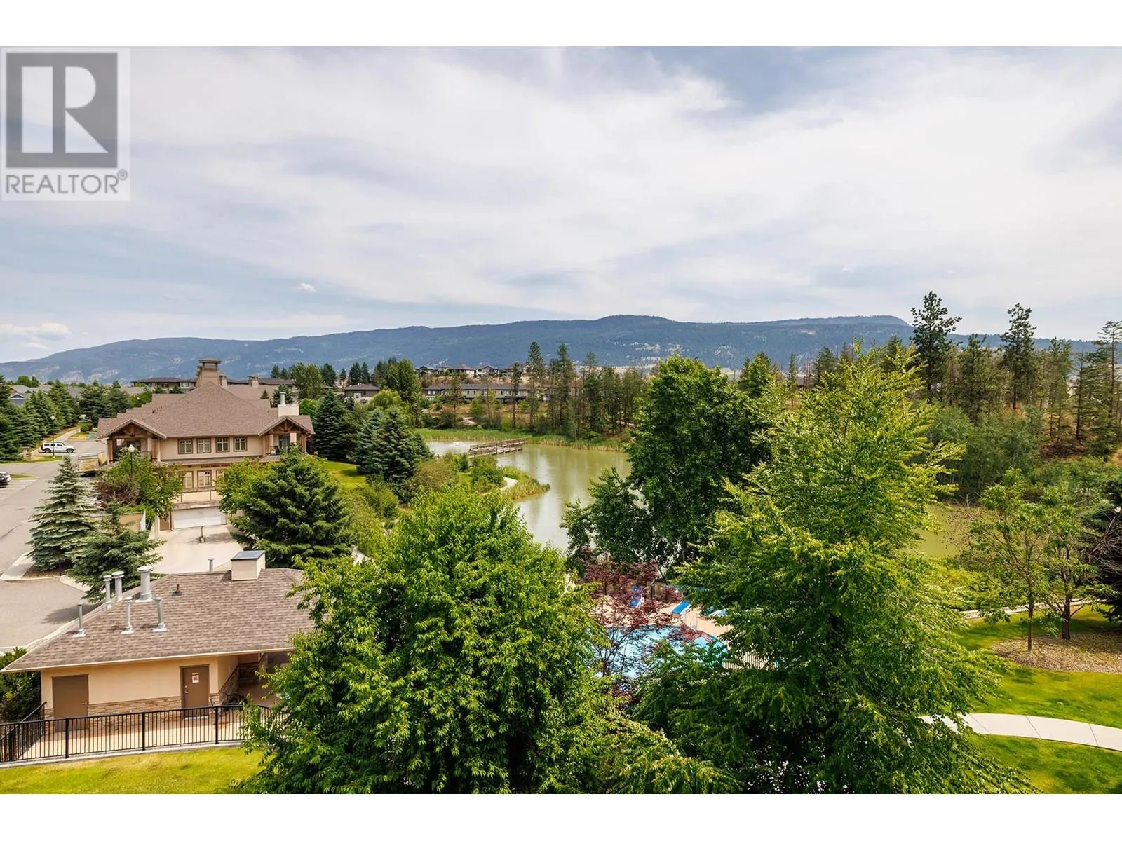 2551 Shoreline Drive Unit# 406