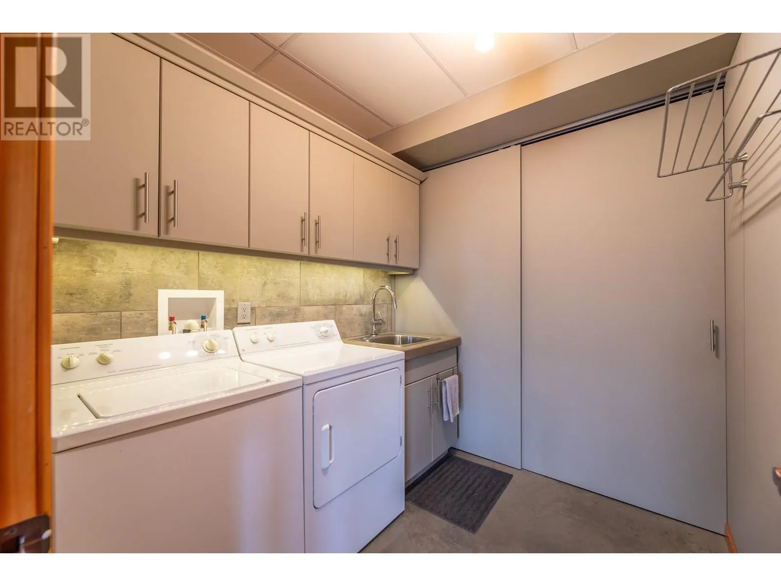 19560 Matsu Drive