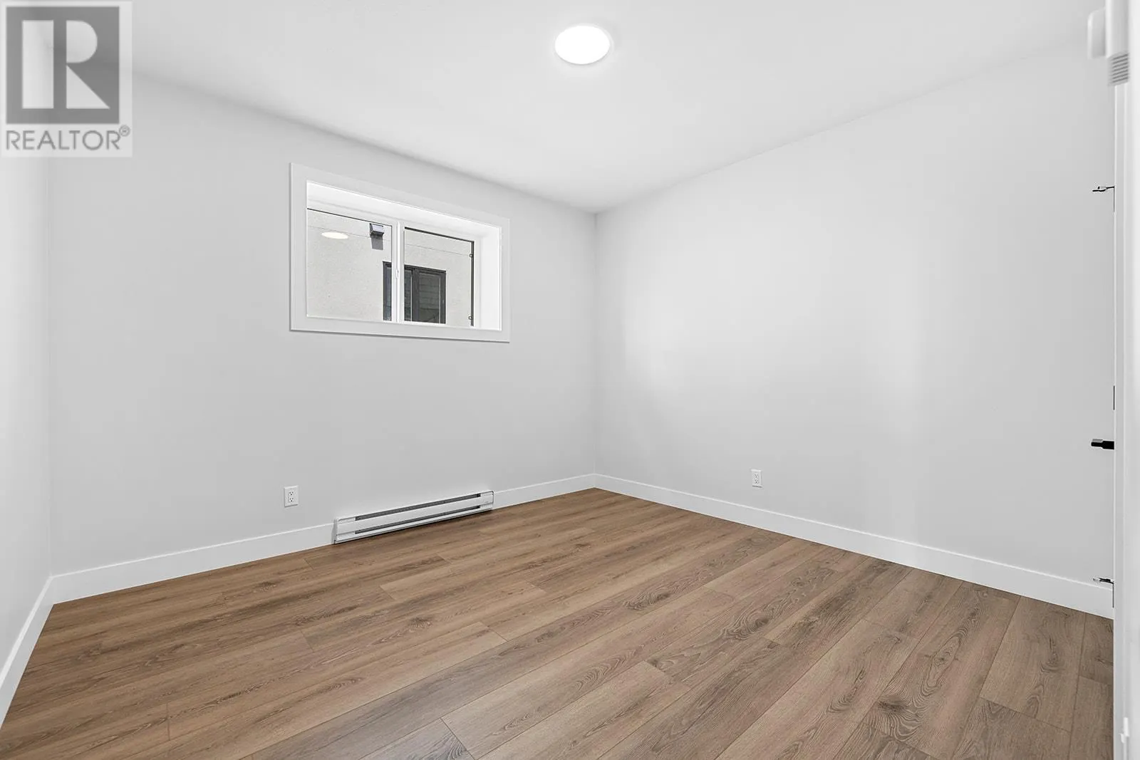 1154 Lone Pine Drive