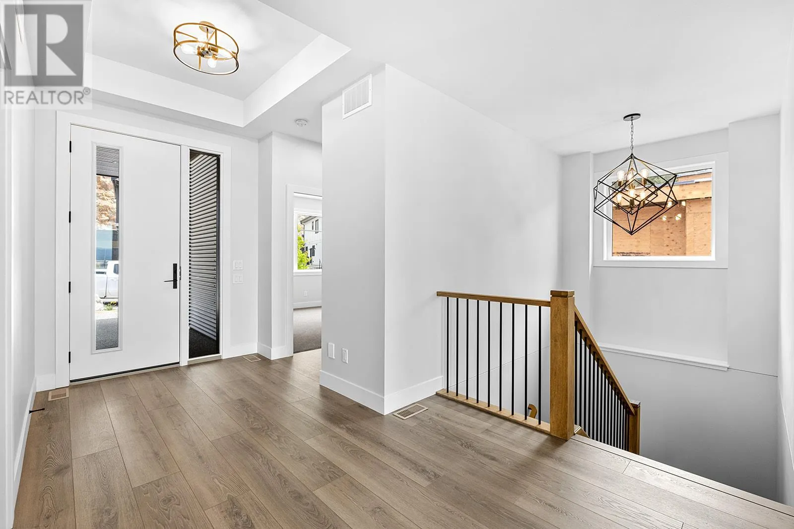 1154 Lone Pine Drive