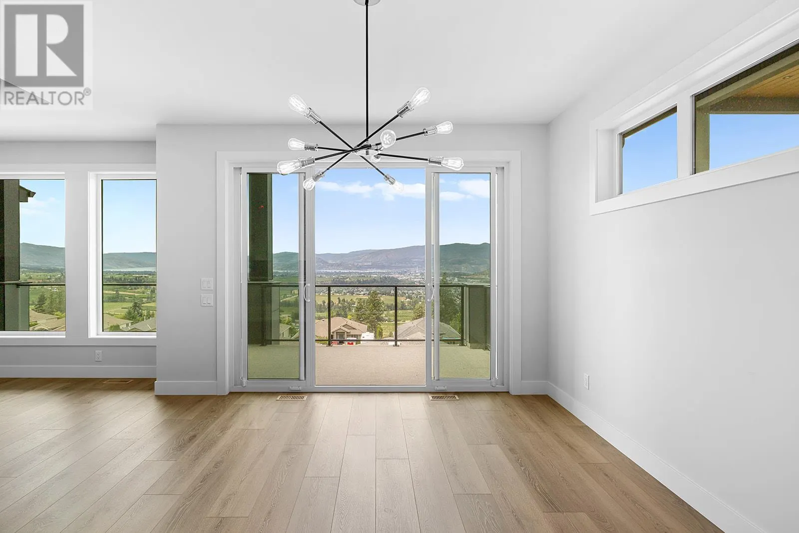 1154 Lone Pine Drive
